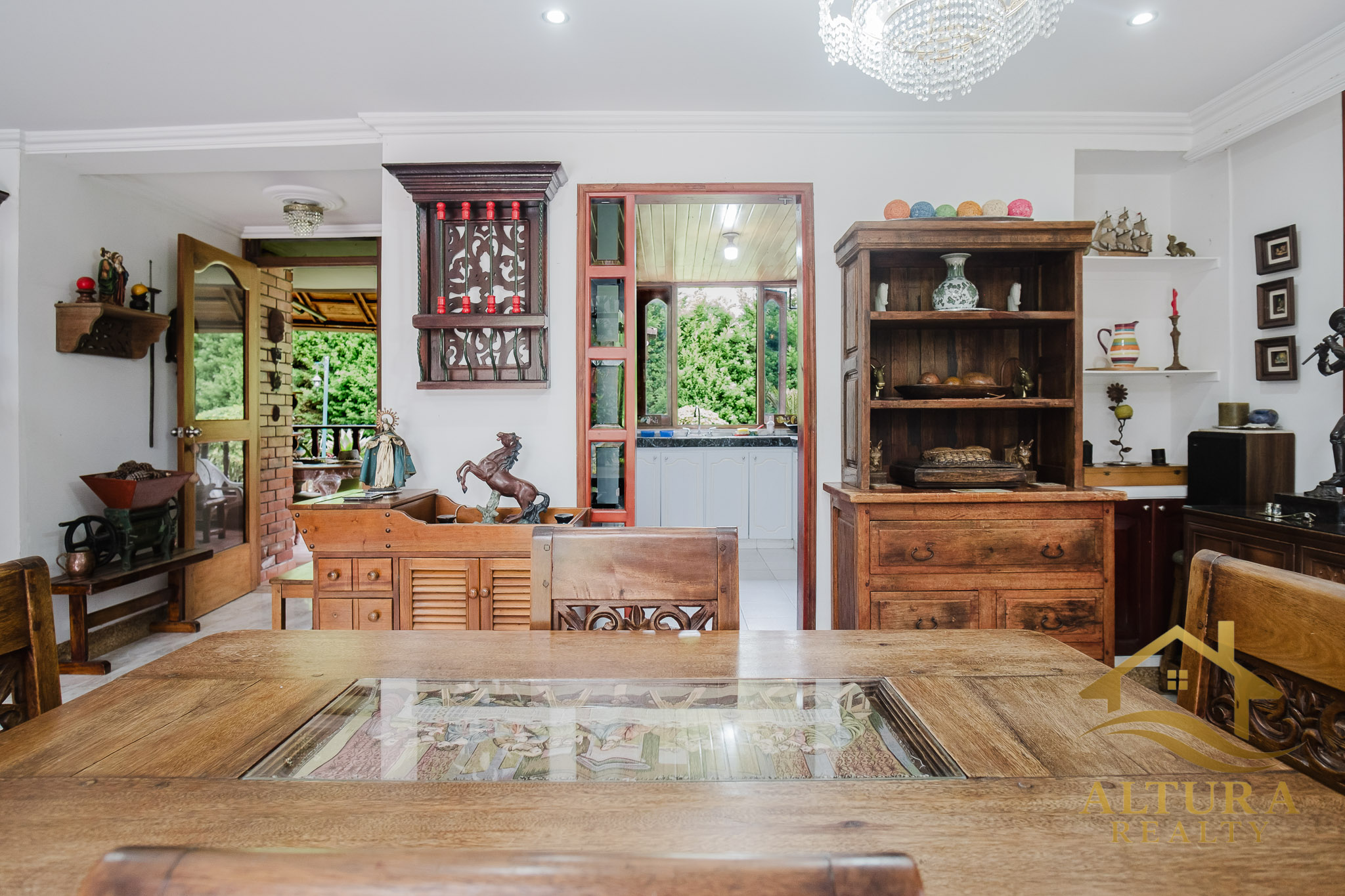 Casa Campestre  En Venta En Circasia Com Amplios Jardines-PROP-001