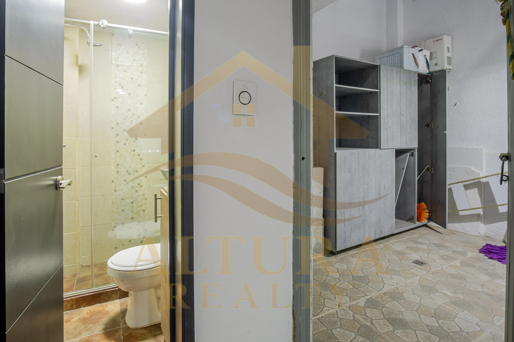 SE VENDE MODERNA CASA EN EL NORTE DE CIRCASIA