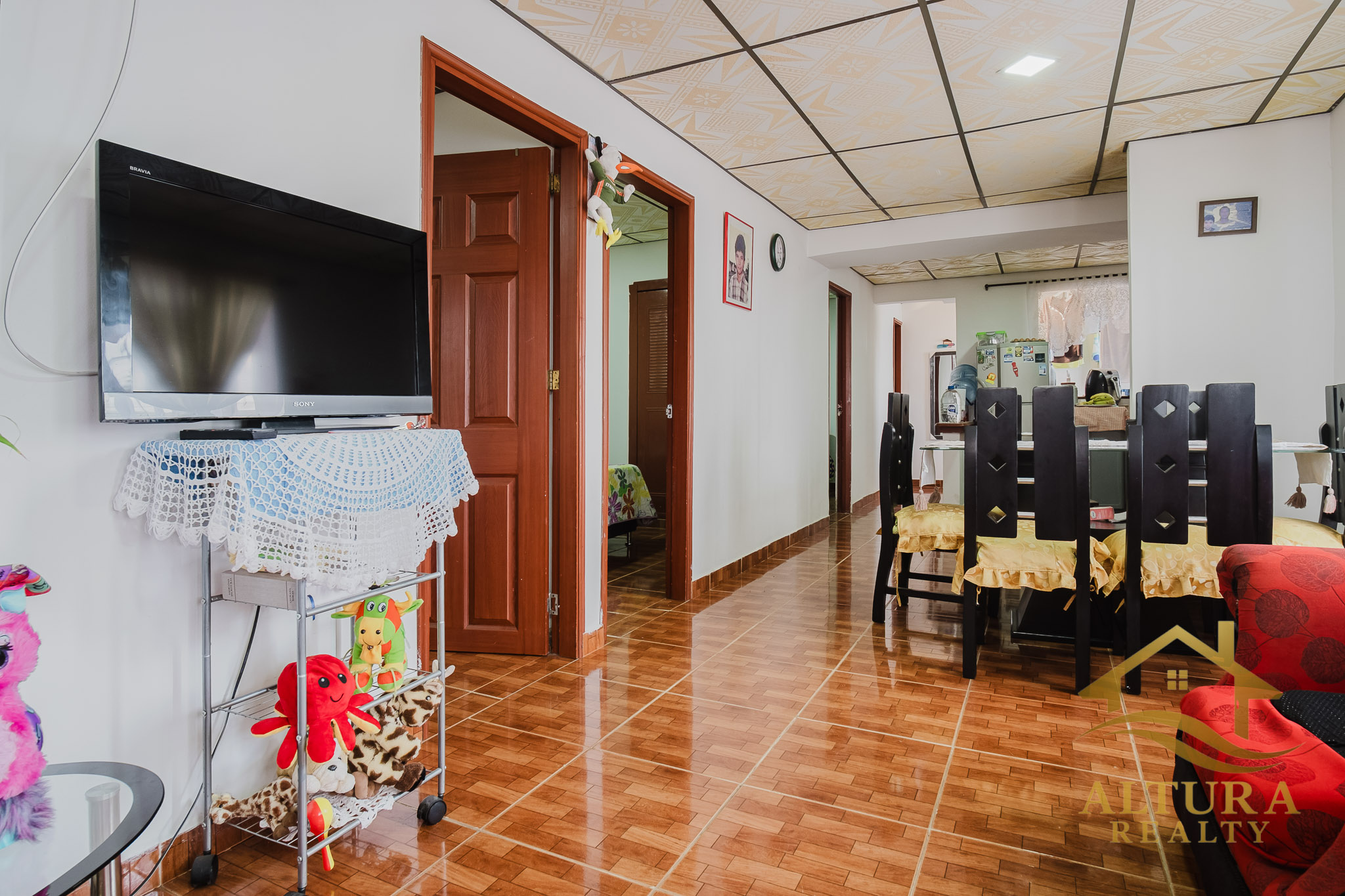 SE VENDE CASA DOBLE RENTA EN CALARCA