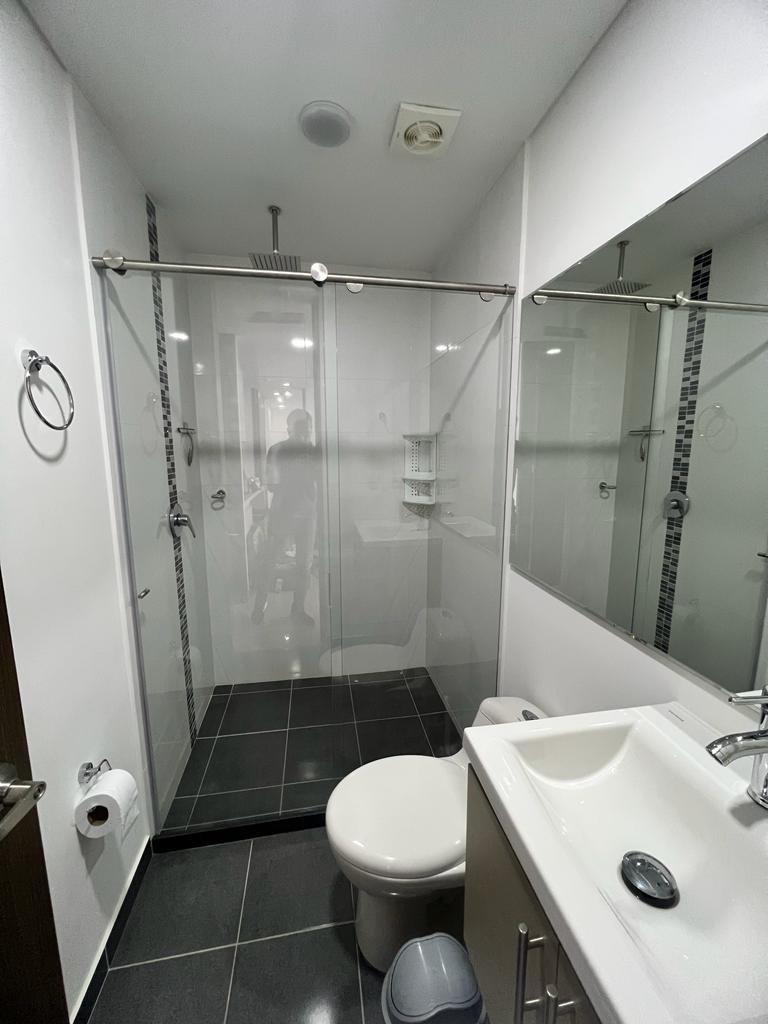 This 2 bedroom 2 bathroom apartment on the 11th floor of Clubhouse