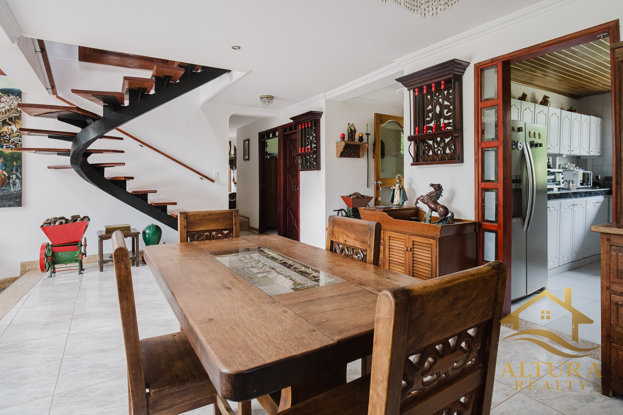 Casa Campestre  En Venta En Circasia Com Amplios Jardines-PROP-001