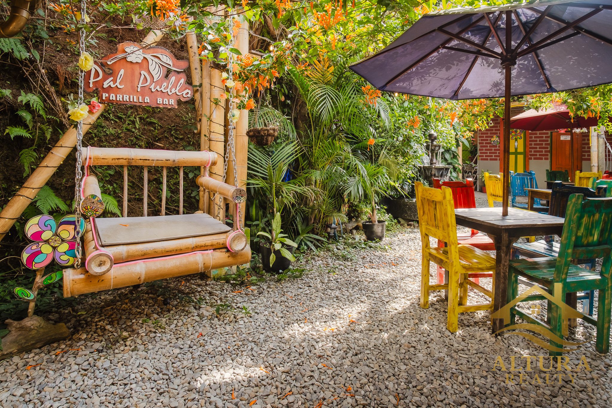 SE VENDE PRESTIGIOSO RESTAURANTE EN CIRCASIA QUINDIO