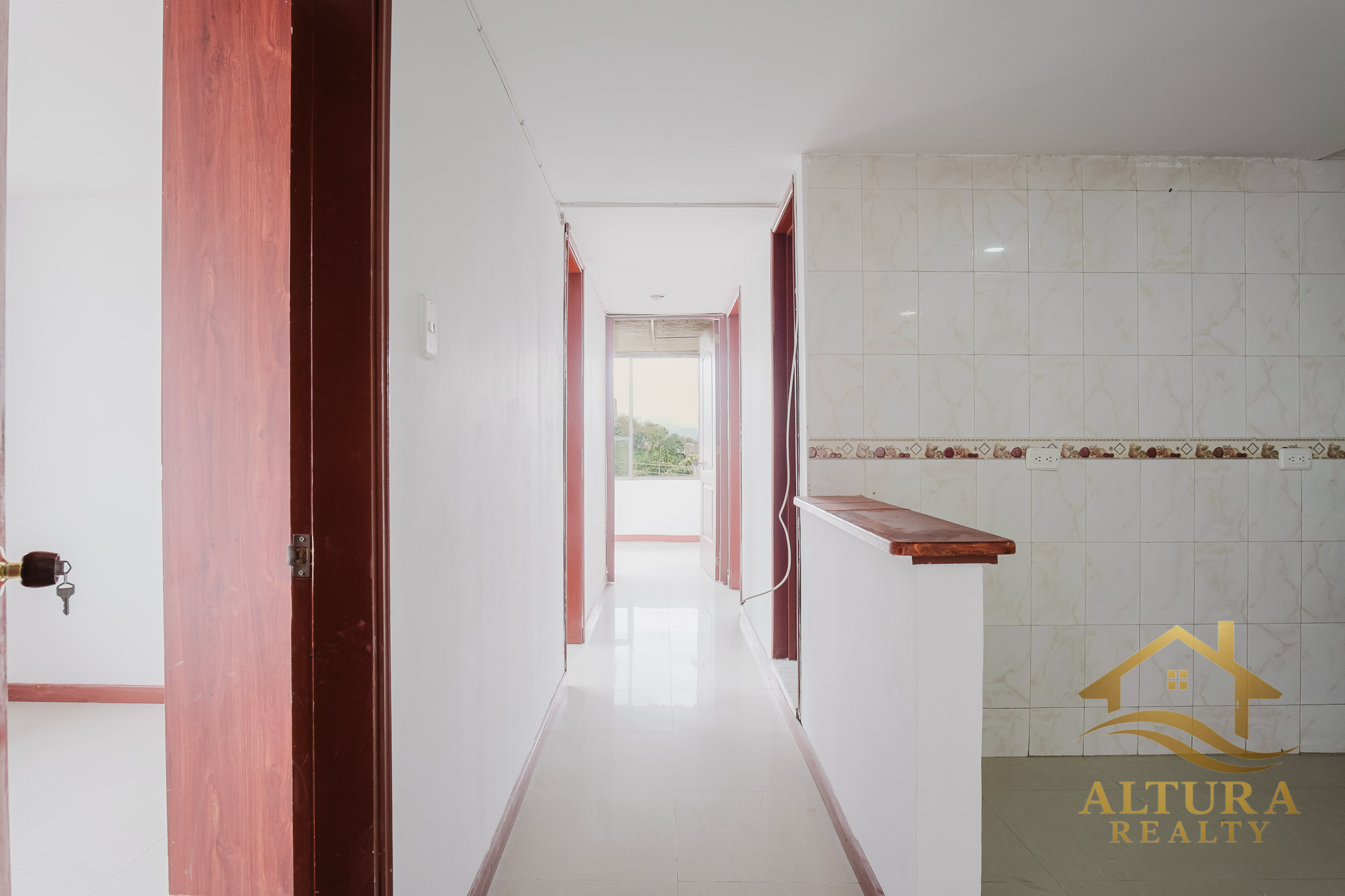 SE VENDE EDIFICIO 3 APTOS INDEPENDIENTES EN CALARCA