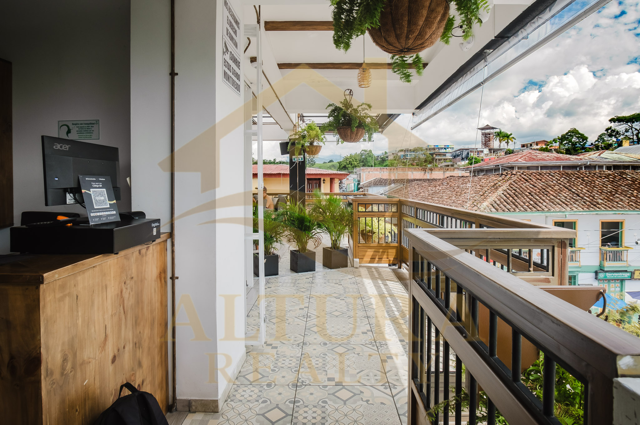 BUILDING FOR SALE IN CIRCASIA, QUINDÍO