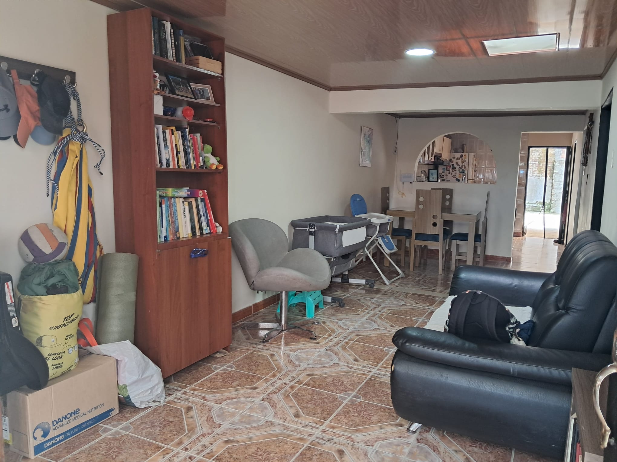 Casa de 2 habitaciones en venta en La Virginia