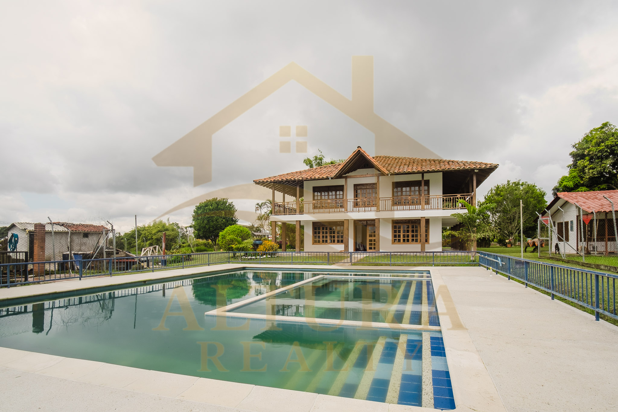 Finca en Venta Circasia Zona Rural 7 Habitaciones