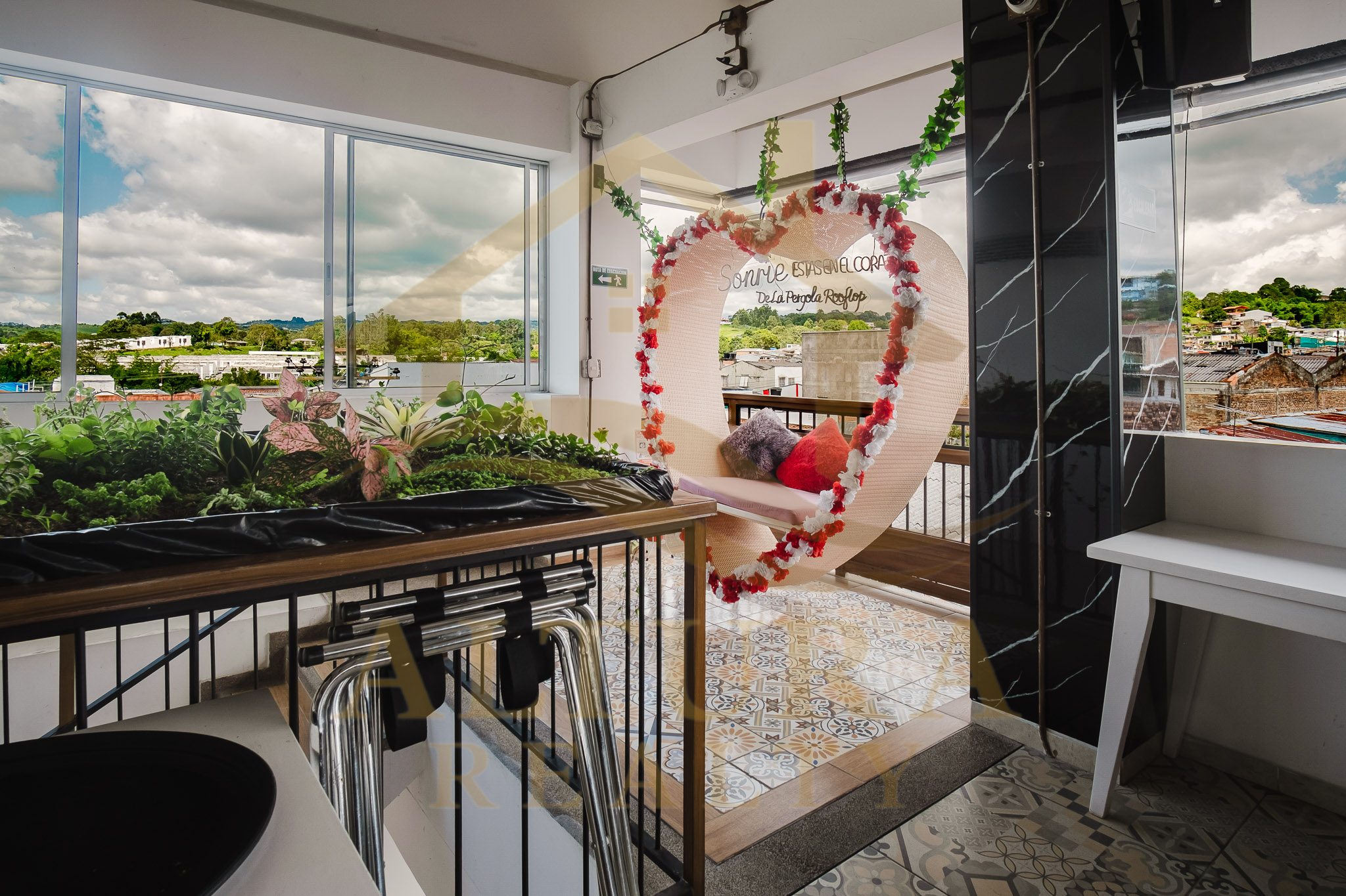 BUILDING FOR SALE IN CIRCASIA, QUINDÍO