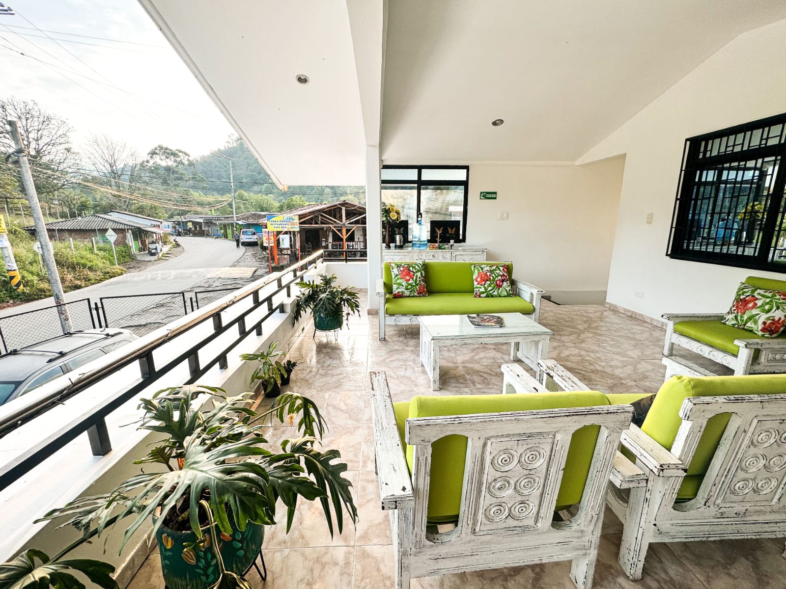 Hotel con Restaurante, Café y Bar En Venta Salento Quindío