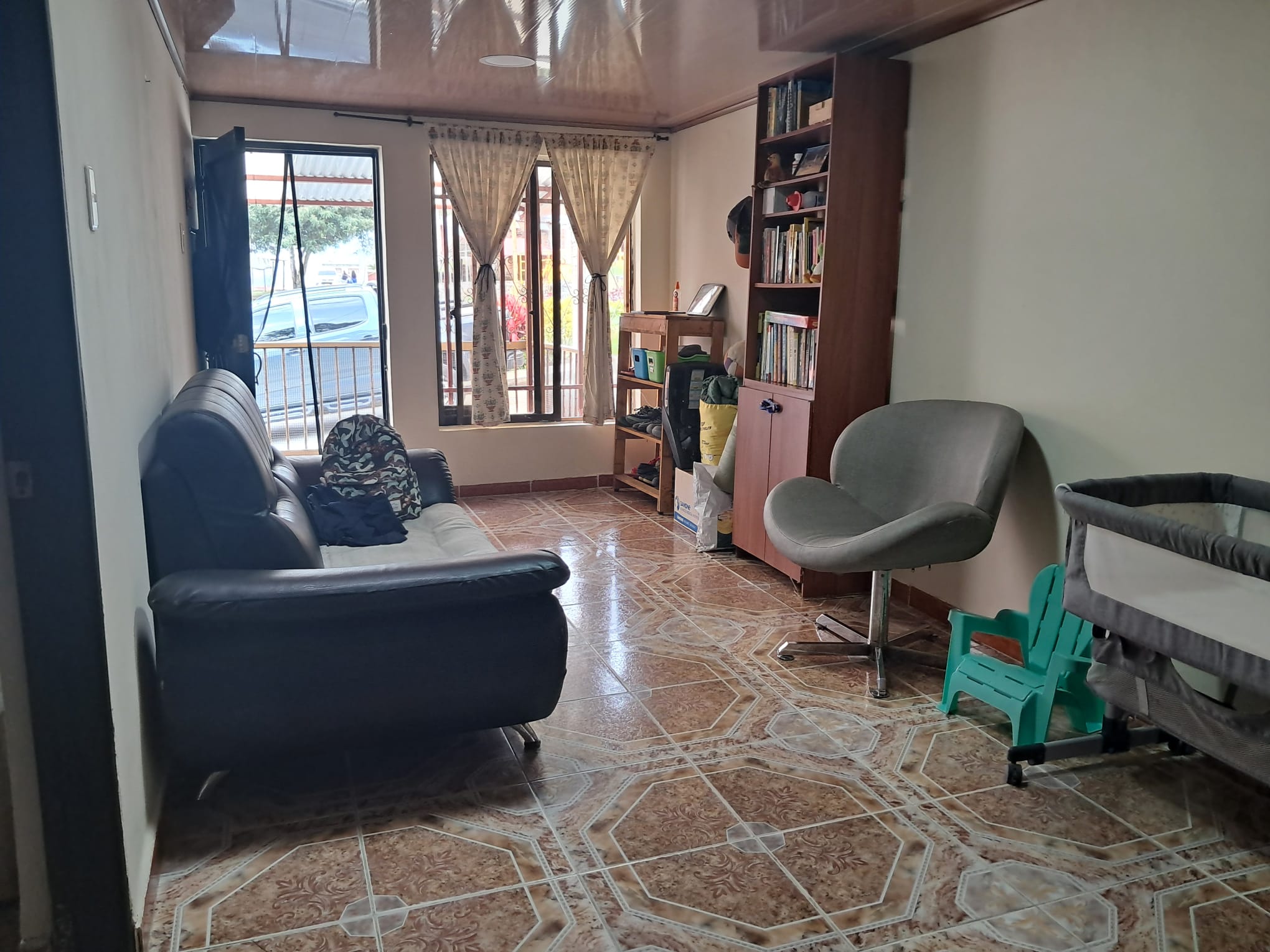 Casa de 2 habitaciones en venta en La Virginia
