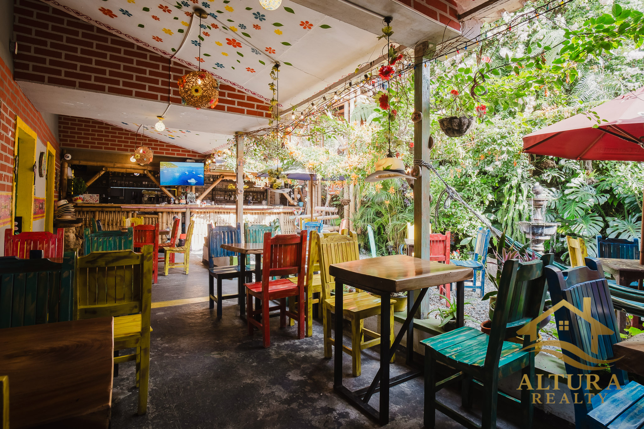 SE VENDE PRESTIGIOSO RESTAURANTE EN CIRCASIA QUINDIO