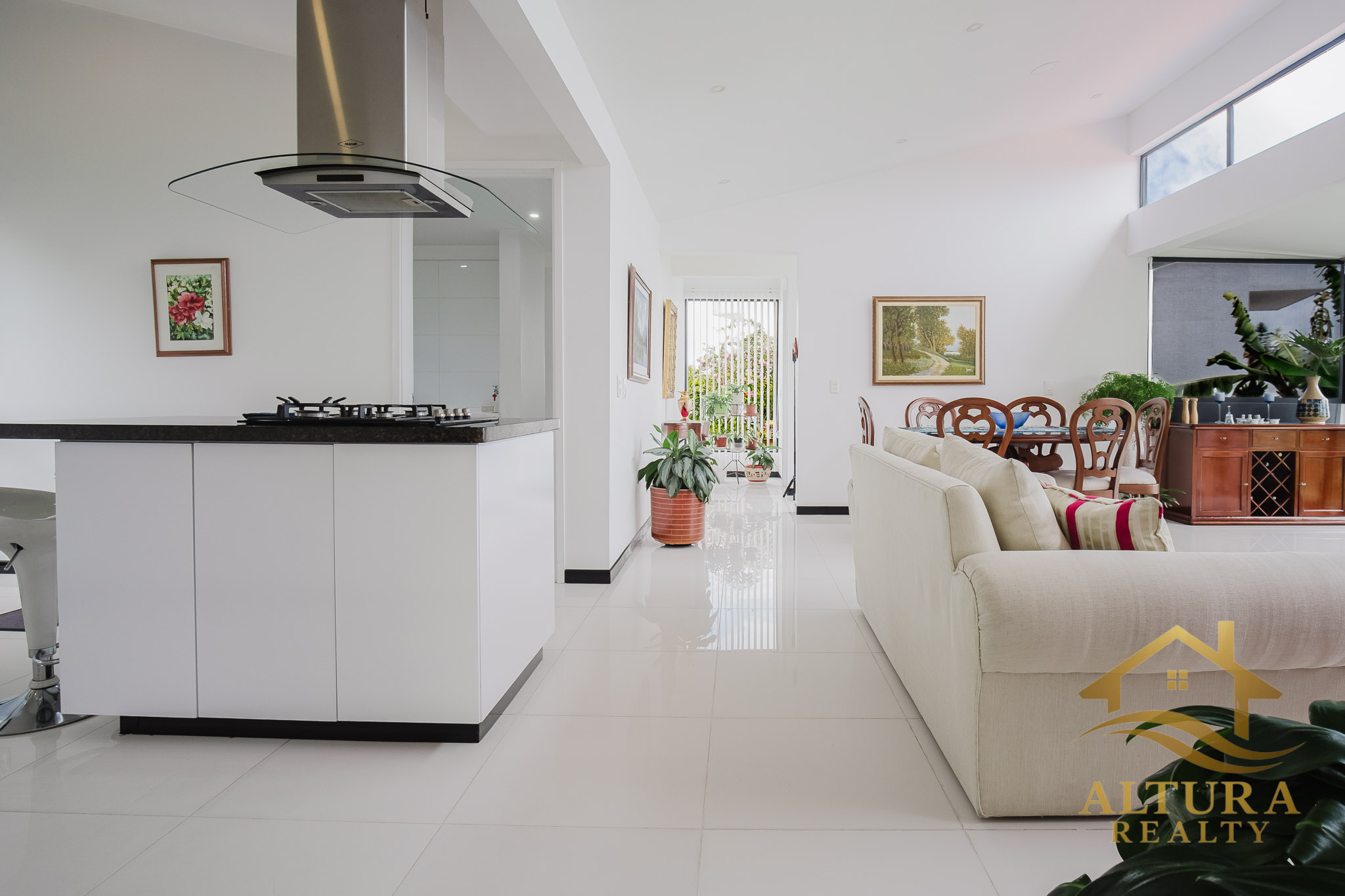 SE VENDE CASA CAMPESTRE EN CONJUNTO CERRADO CIRCASIA QUINDIO