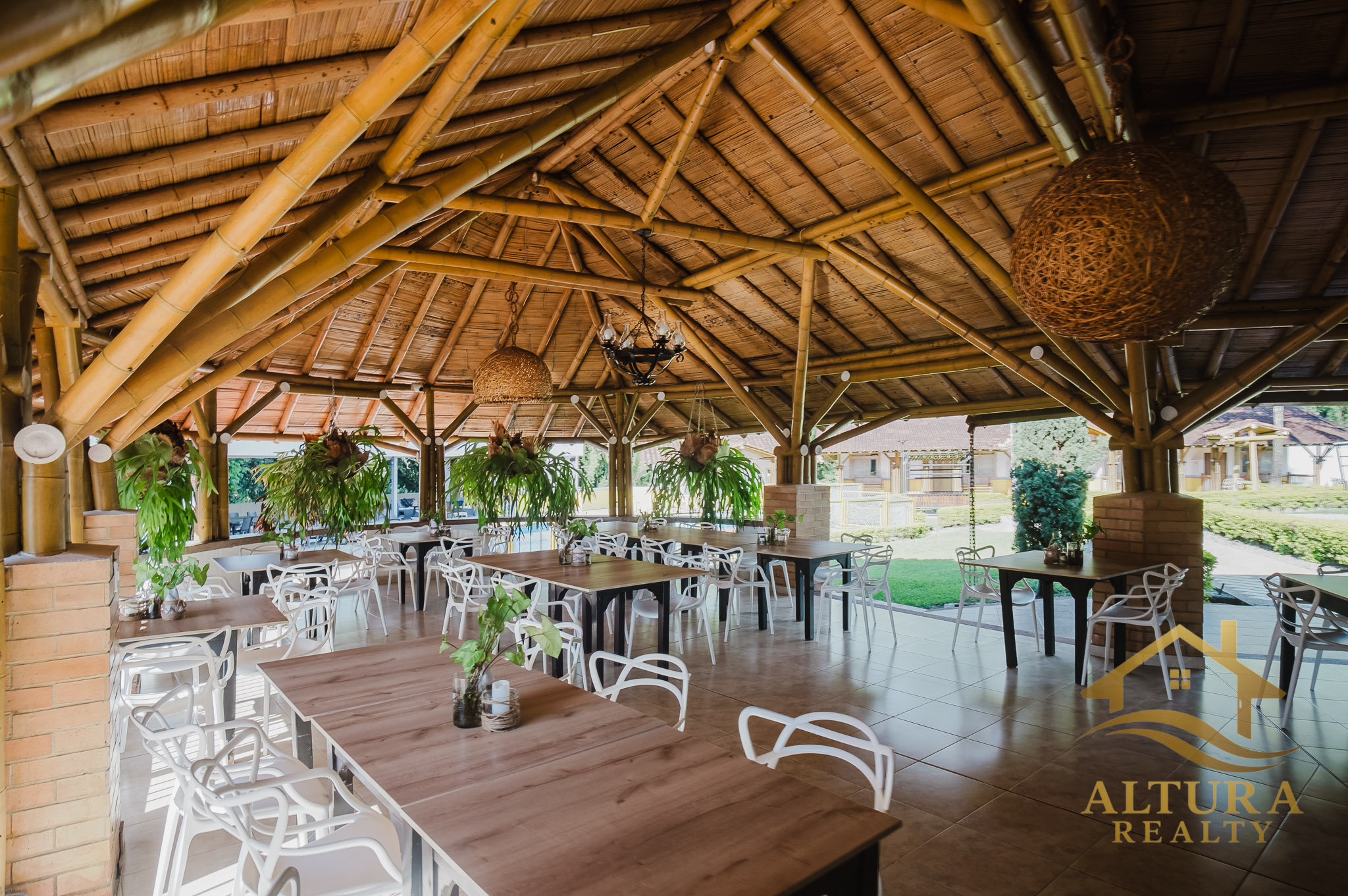 SE VENDE ESPECTACULAR HOTEL CAMPESTRE QUINDIO.