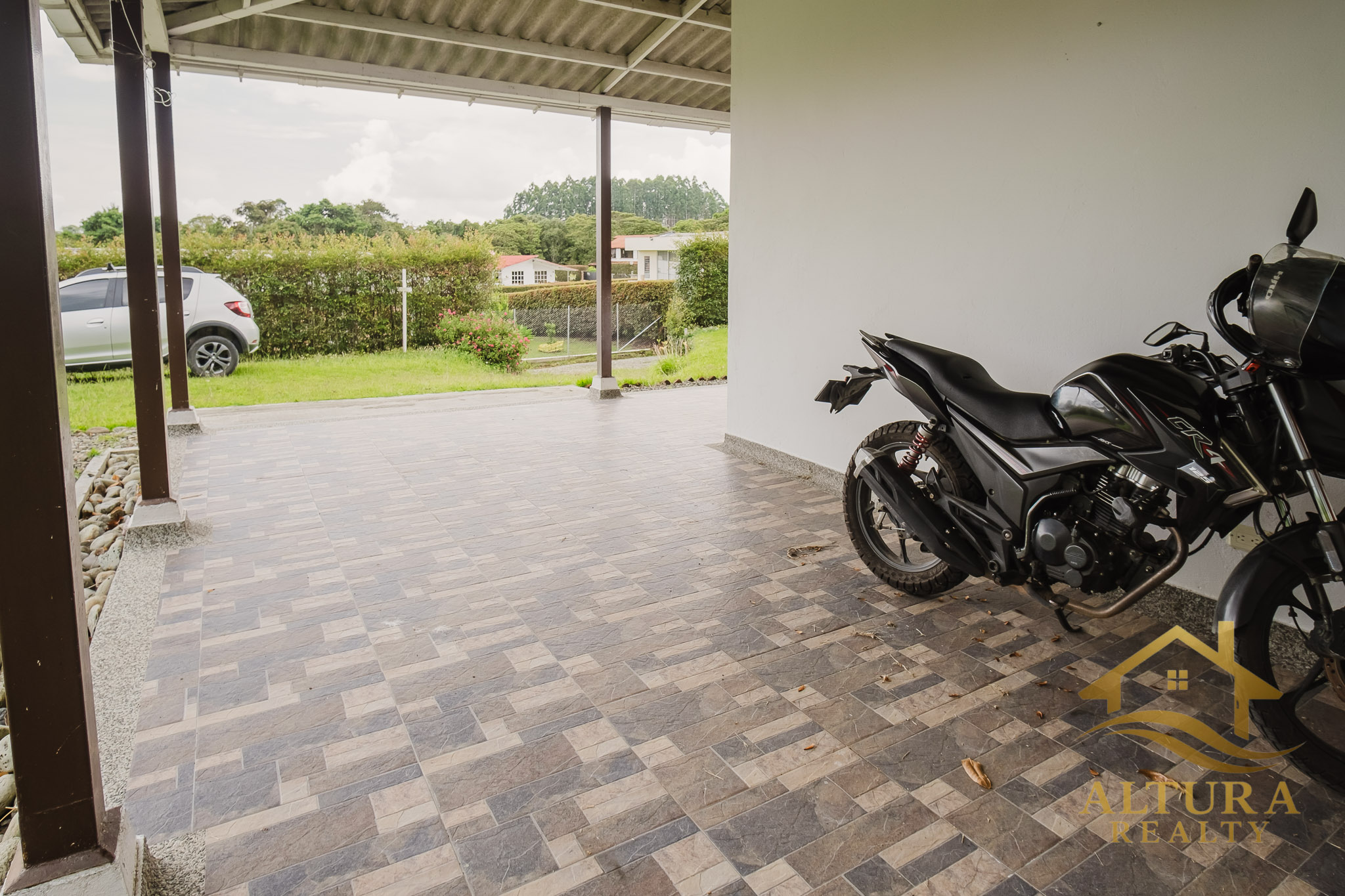 SE VENDE HERMOSA CASA CAMPESTRE CIRCASIA QUINDIO