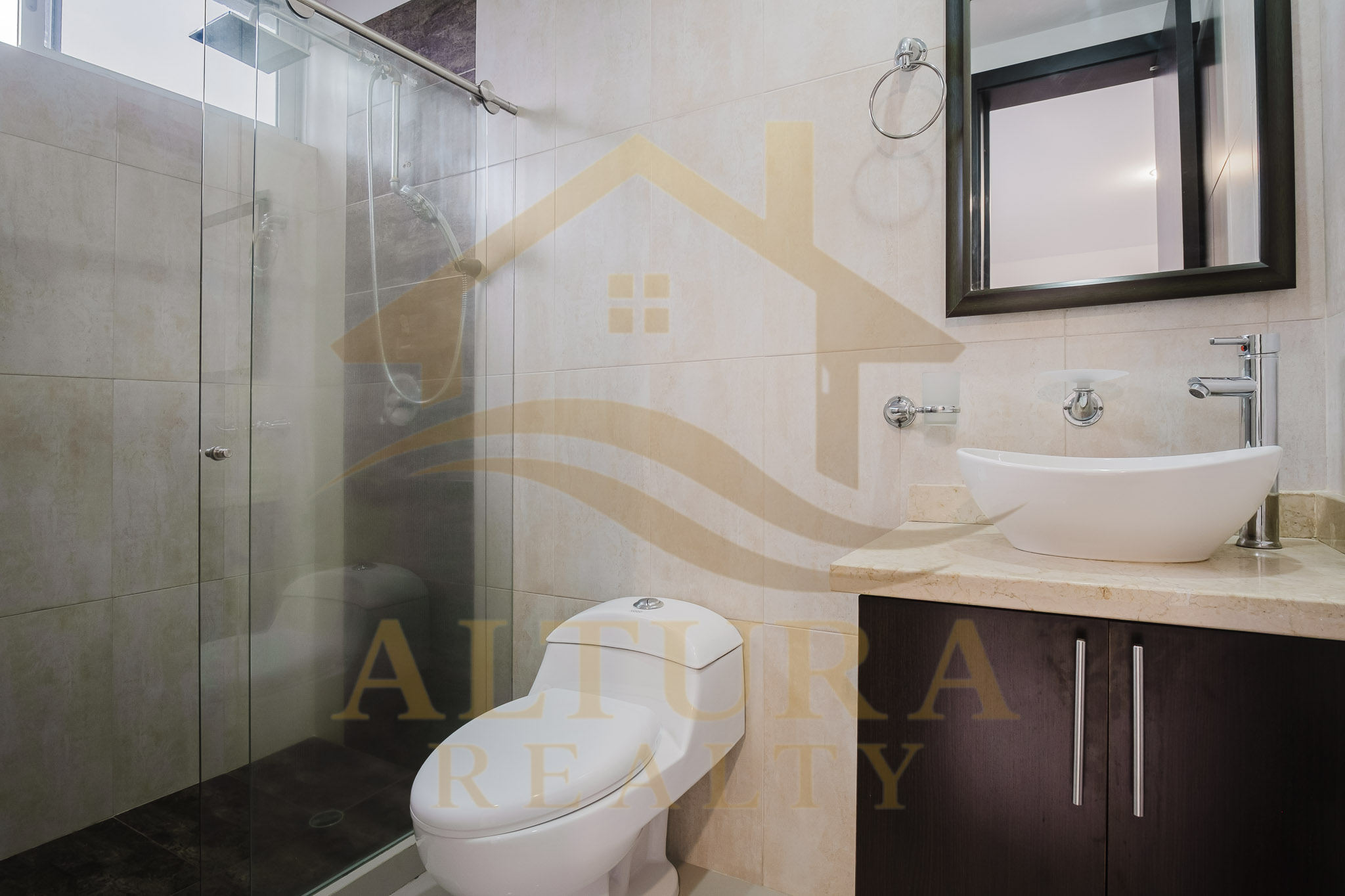 SE VENDE APARTAMENTO AL NORTE DE ARMENIA