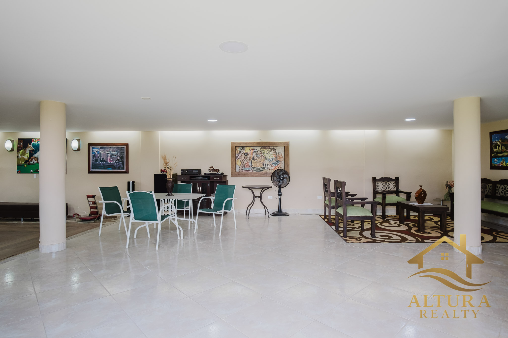 SE VENDE CASA CAMPESTRE EN ALCALA