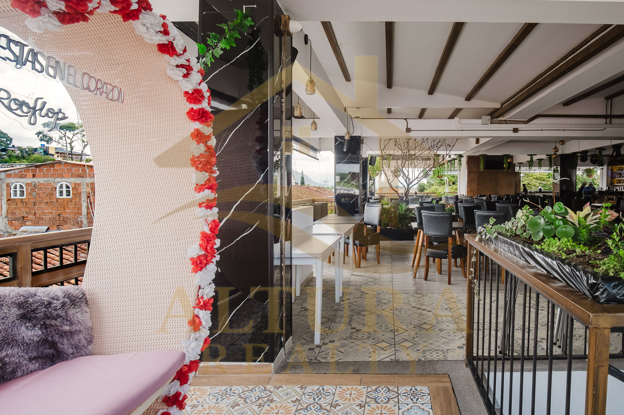 BUILDING FOR SALE IN CIRCASIA, QUINDÍO