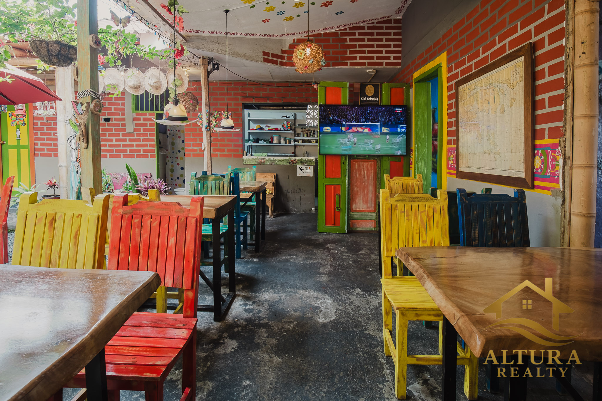 SE VENDE PRESTIGIOSO RESTAURANTE EN CIRCASIA QUINDIO