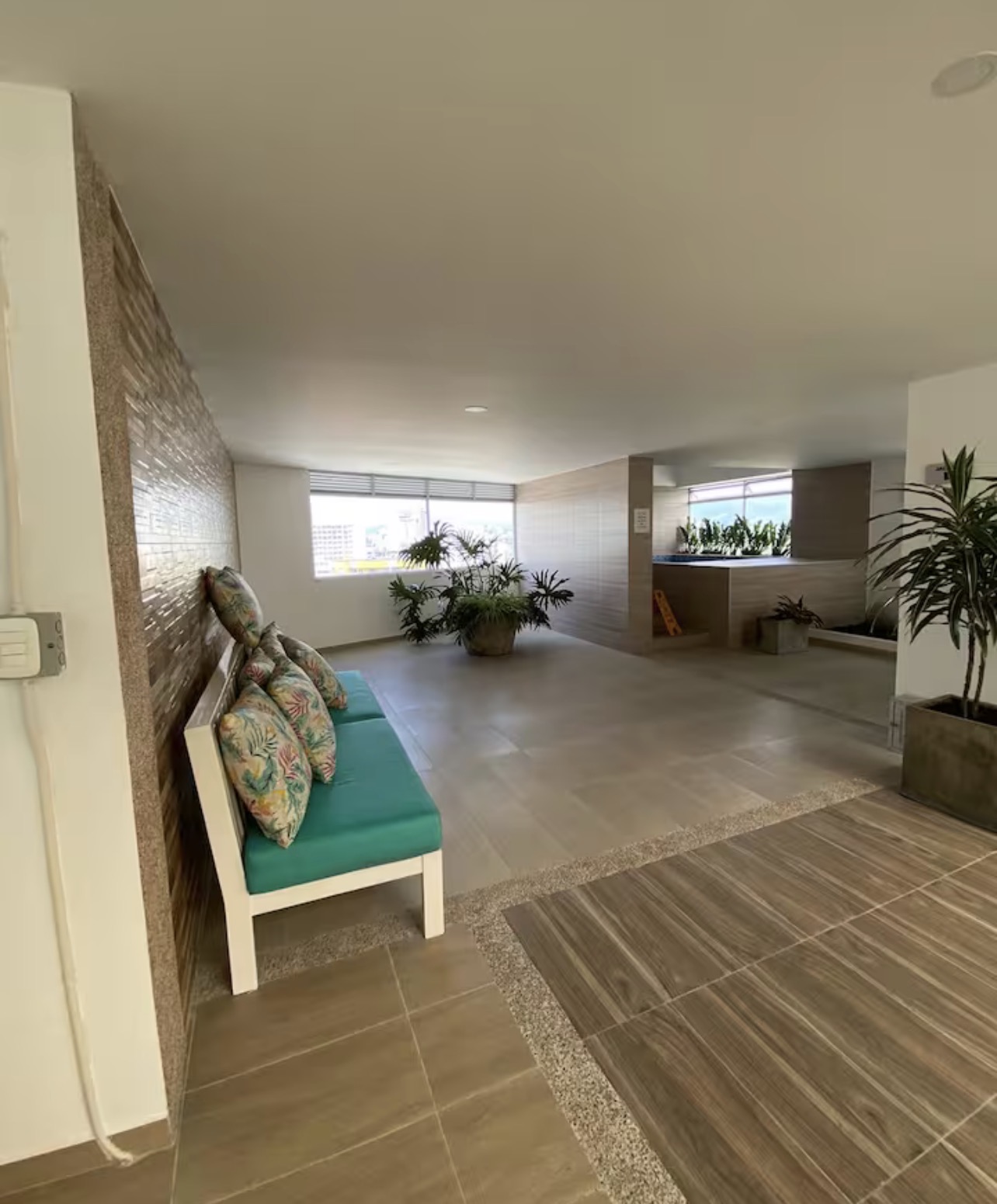 This 2 bedroom 2 bathroom apartment on the 11th floor of Clubhouse
