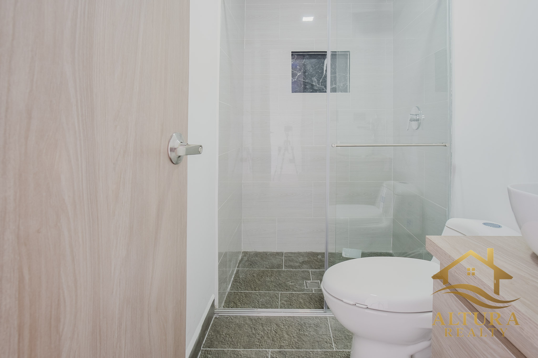 SE VENDE CASA CAMPESTRE EL CAIMO, TEBAIDA