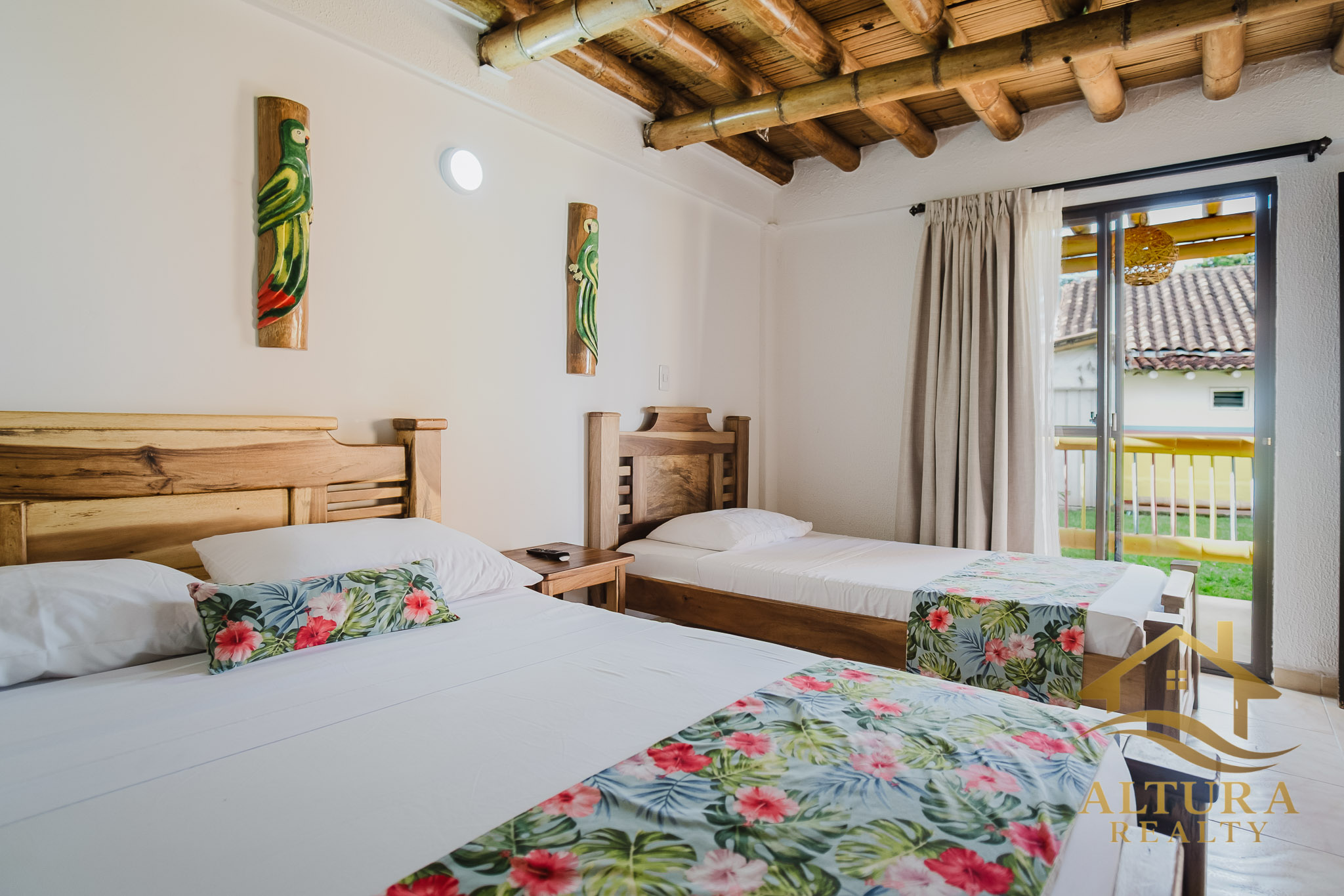 SE VENDE ESPECTACULAR HOTEL CAMPESTRE QUINDIO.