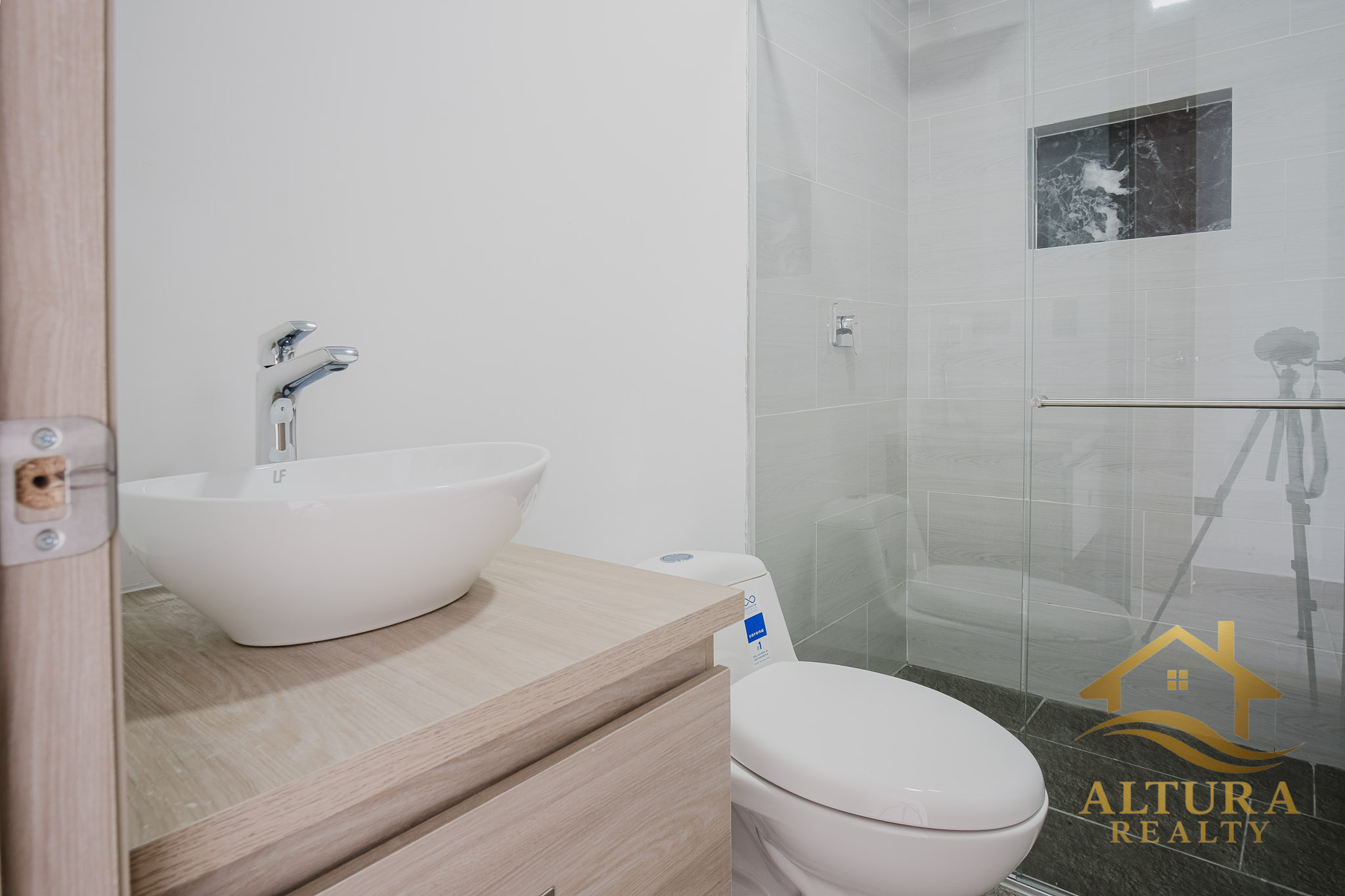 SE VENDE CASA CAMPESTRE EL CAIMO, TEBAIDA