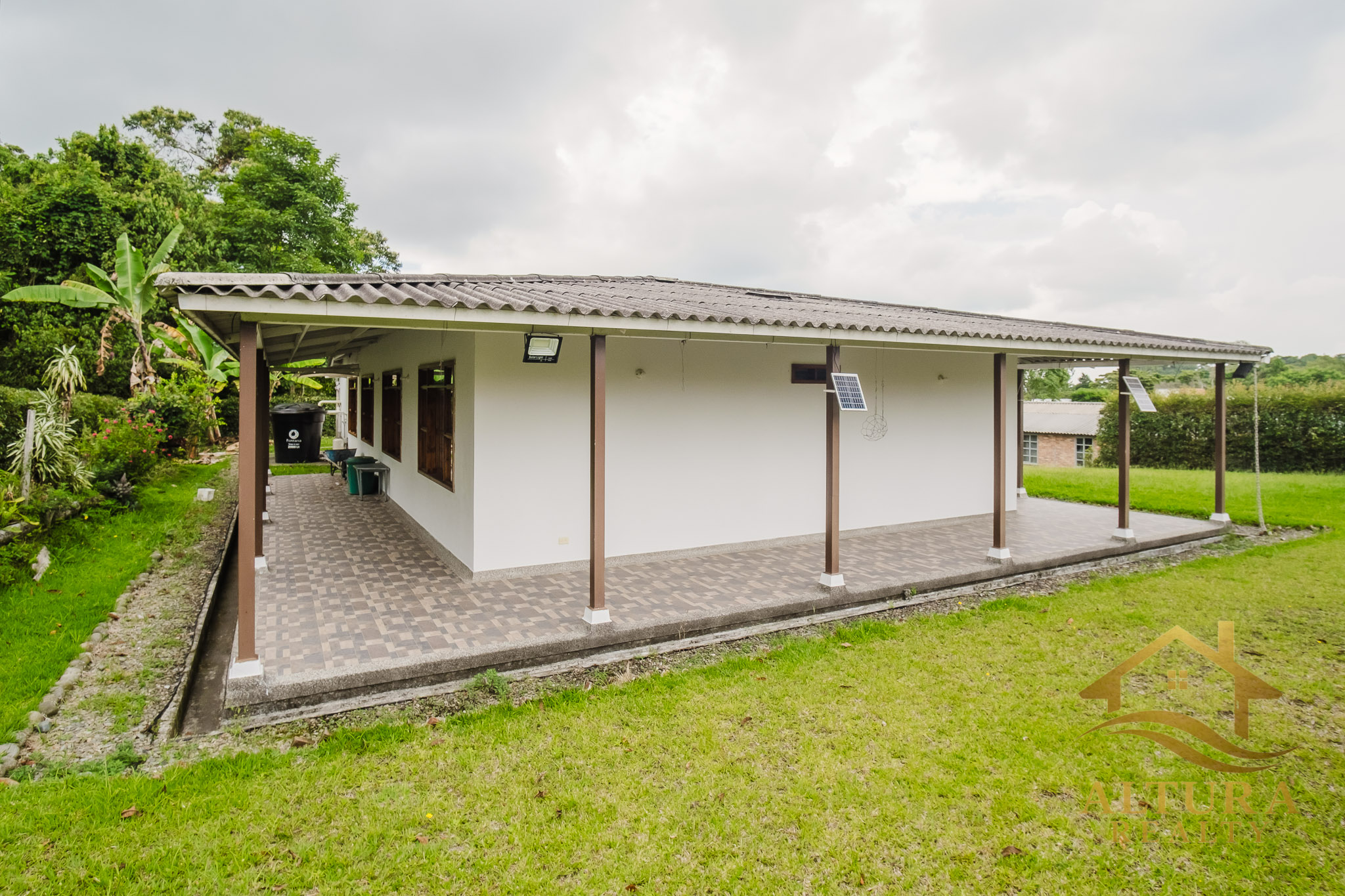 SE VENDE HERMOSA CASA CAMPESTRE CIRCASIA QUINDIO