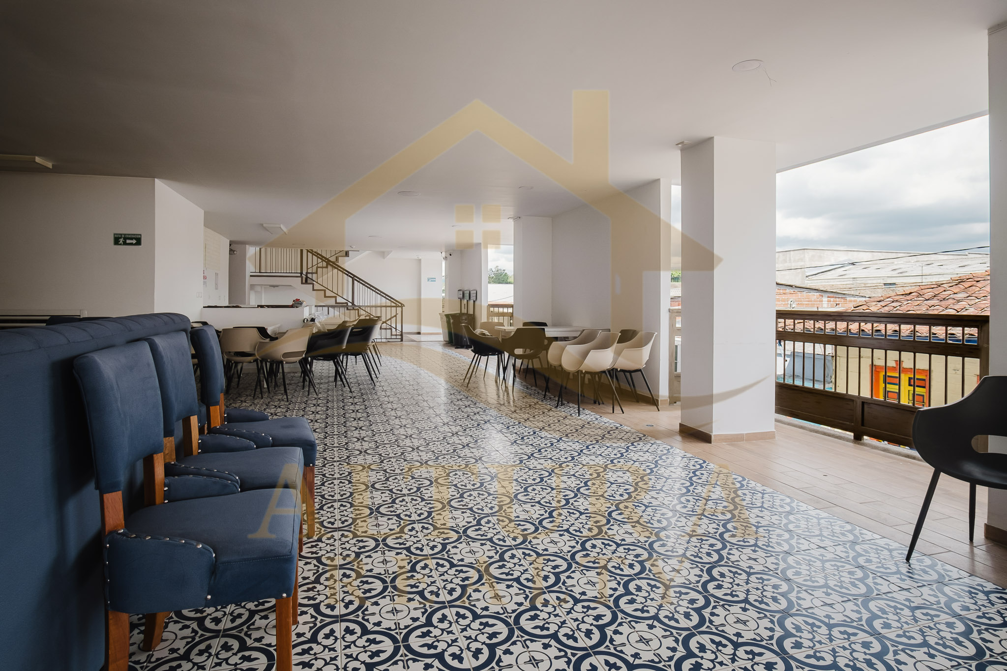 BUILDING FOR SALE IN CIRCASIA, QUINDÍO