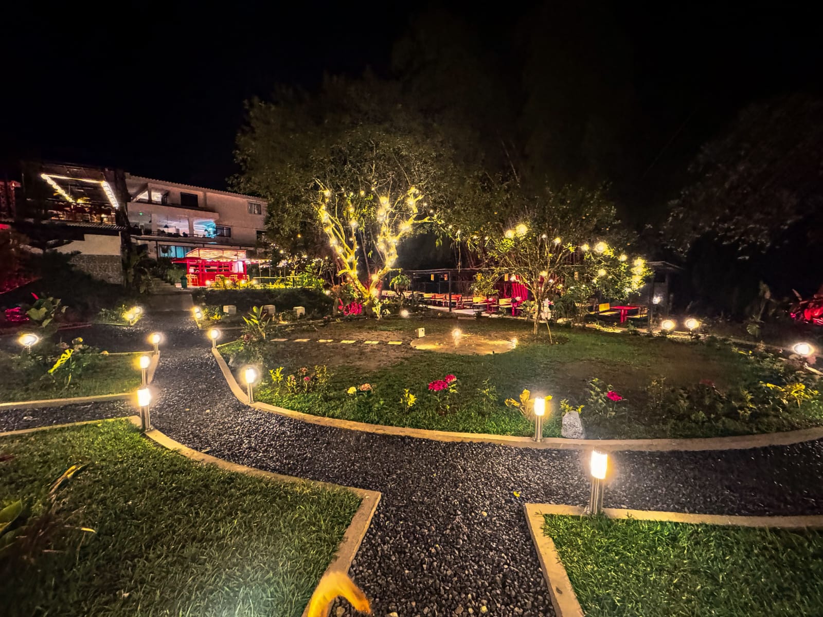 Hotel con Restaurante, Café y Bar En Venta Salento Quindío