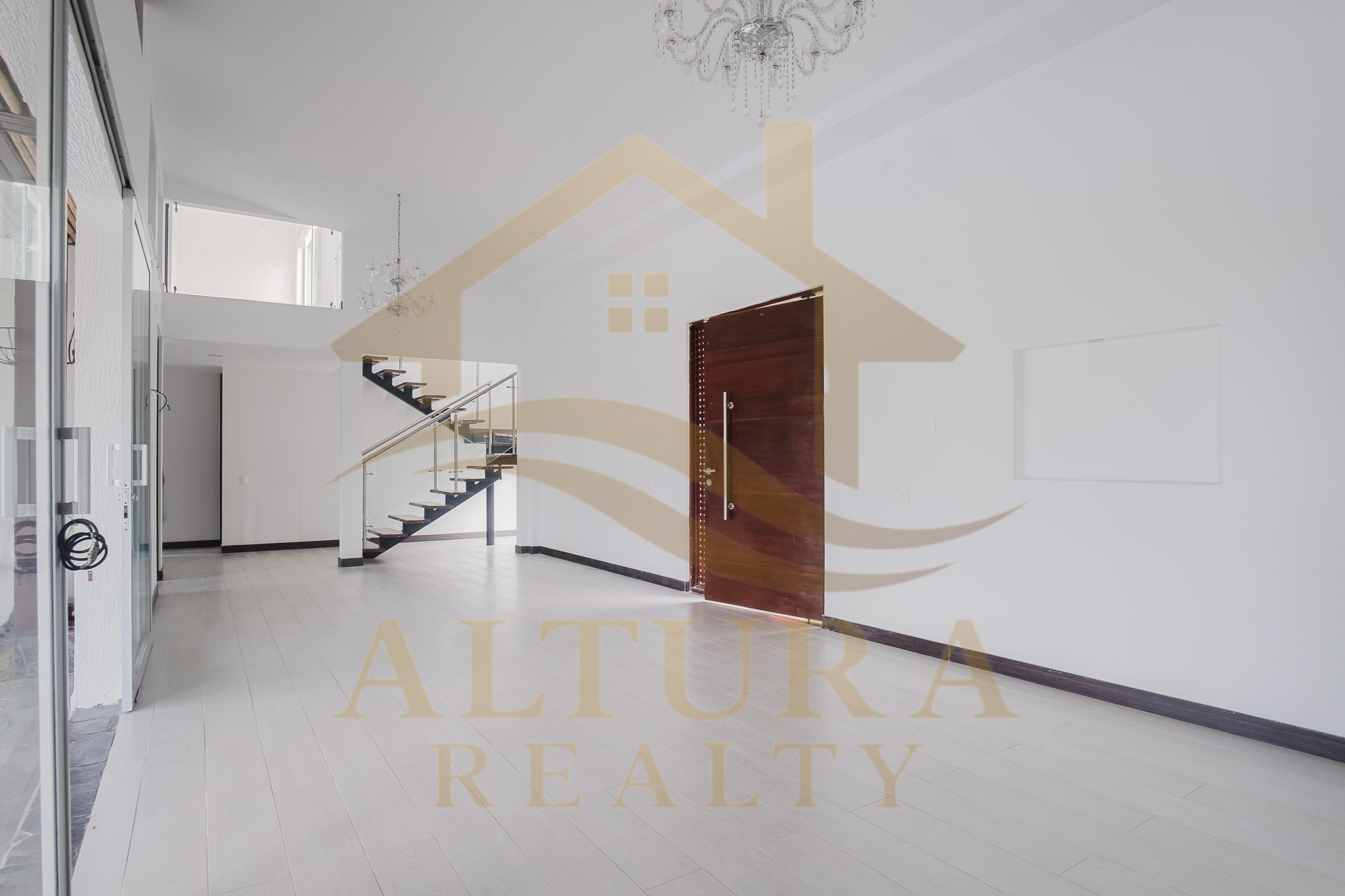 SE VENDE CASA CAMPESTRE ENTRE CIRCASIA Y ARMENIA CONJUNTO CERRADO