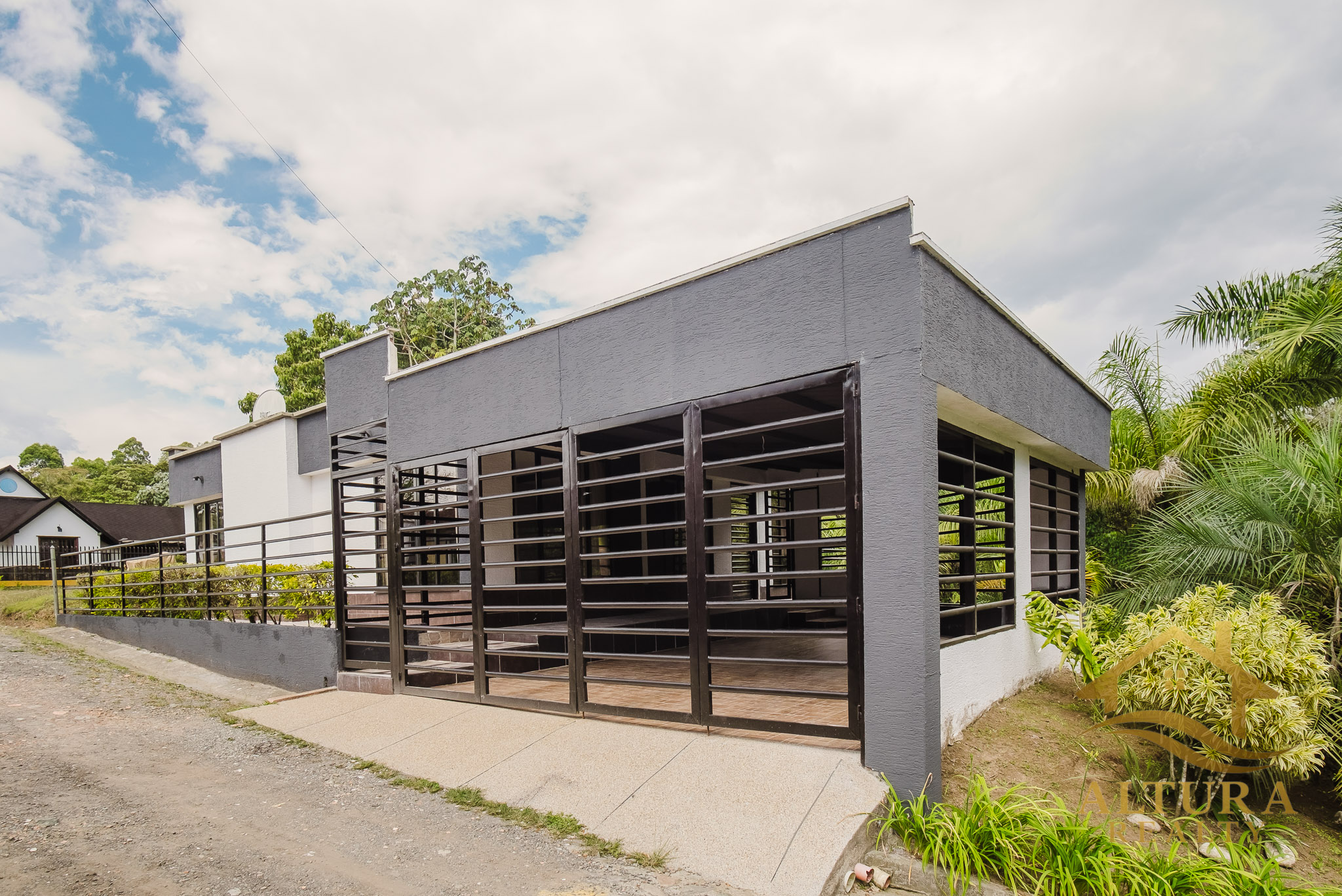 SE VENDE CASA CAMPESTRE CIRCASIA QUINDIO SE VENDE CASA CAMPESTRE CIRCASIA QUINDIO