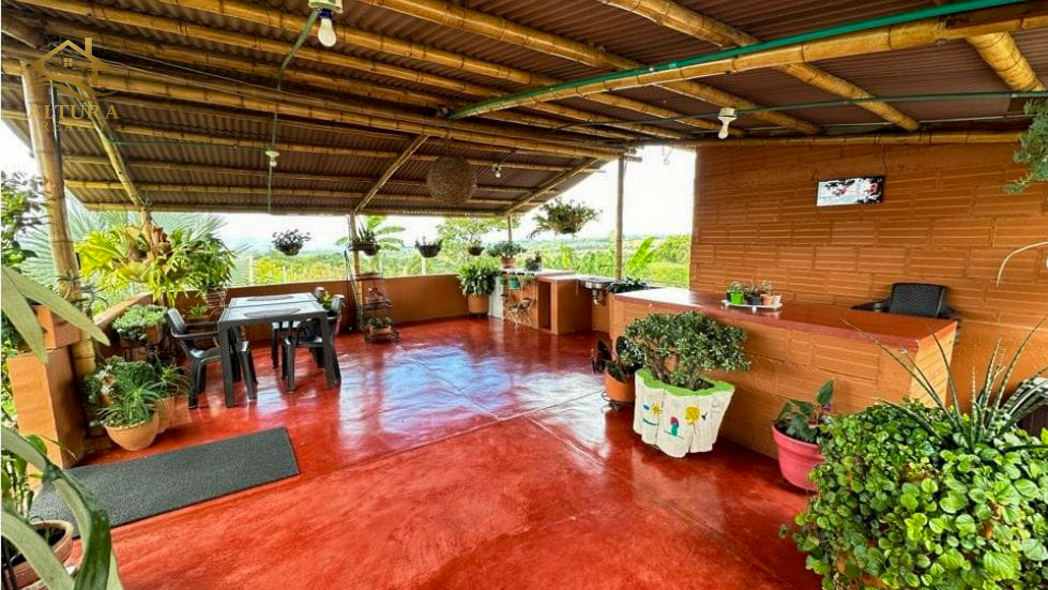 SE VENDE FINCA EN CIRCASIA QUINDIO