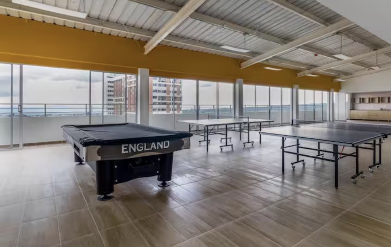 This 2 bedroom 2 bathroom apartment on the 11th floor of Clubhouse