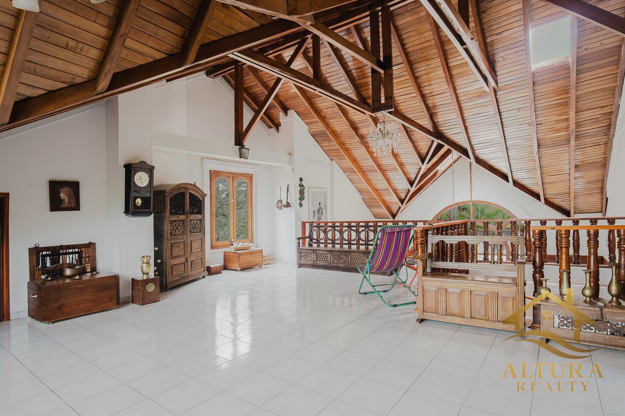 Casa Campestre  En Venta En Circasia Com Amplios Jardines-PROP-001