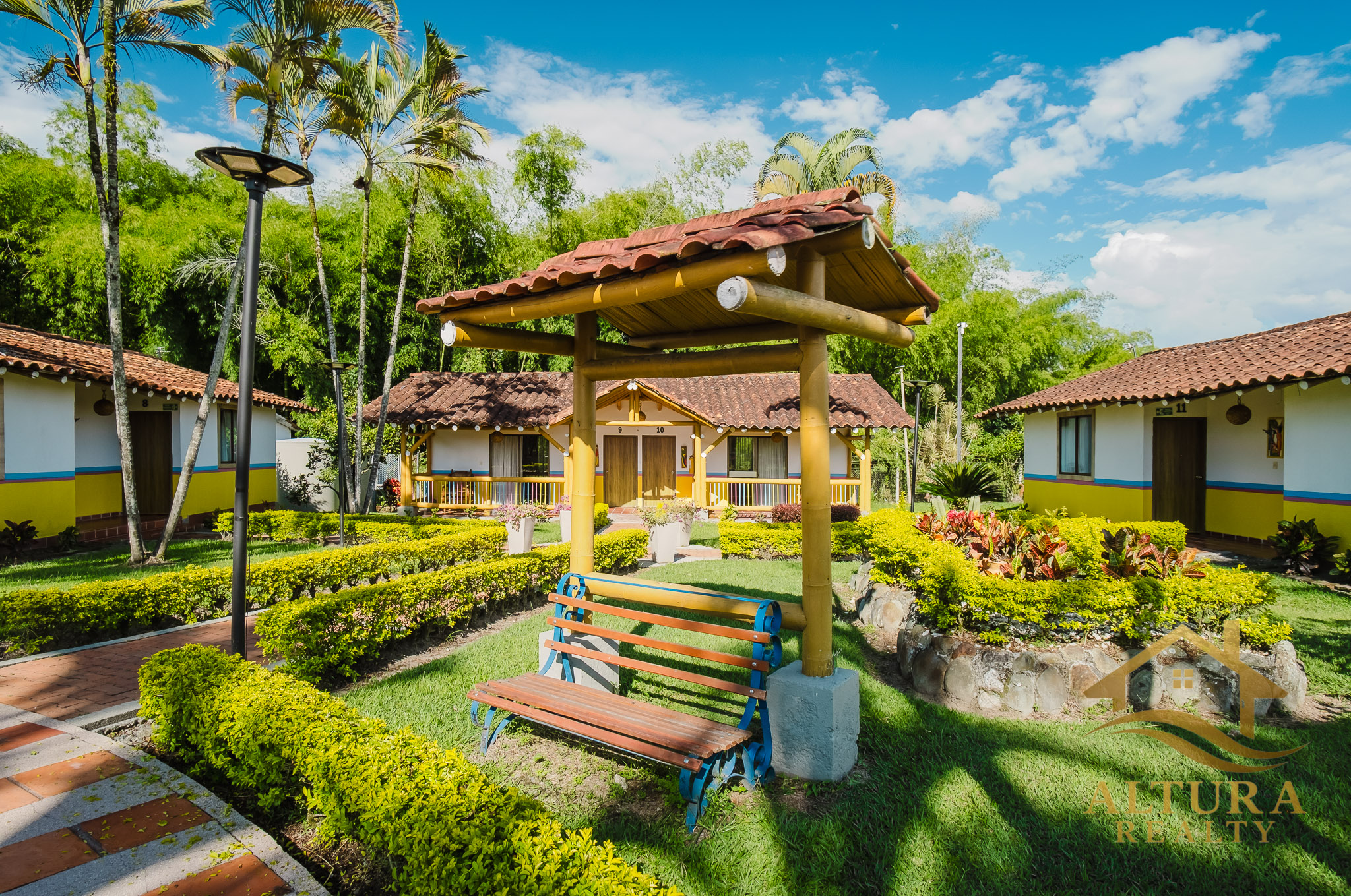 SE VENDE ESPECTACULAR HOTEL CAMPESTRE QUINDIO.