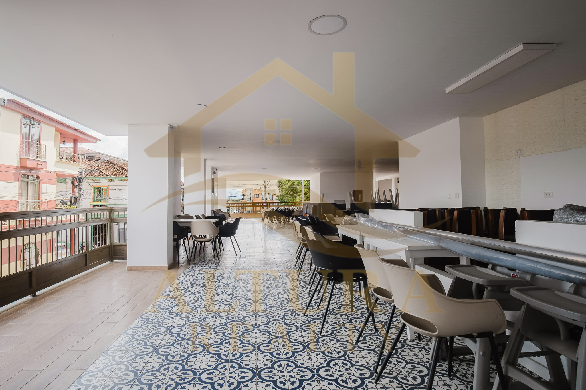 BUILDING FOR SALE IN CIRCASIA, QUINDÍO