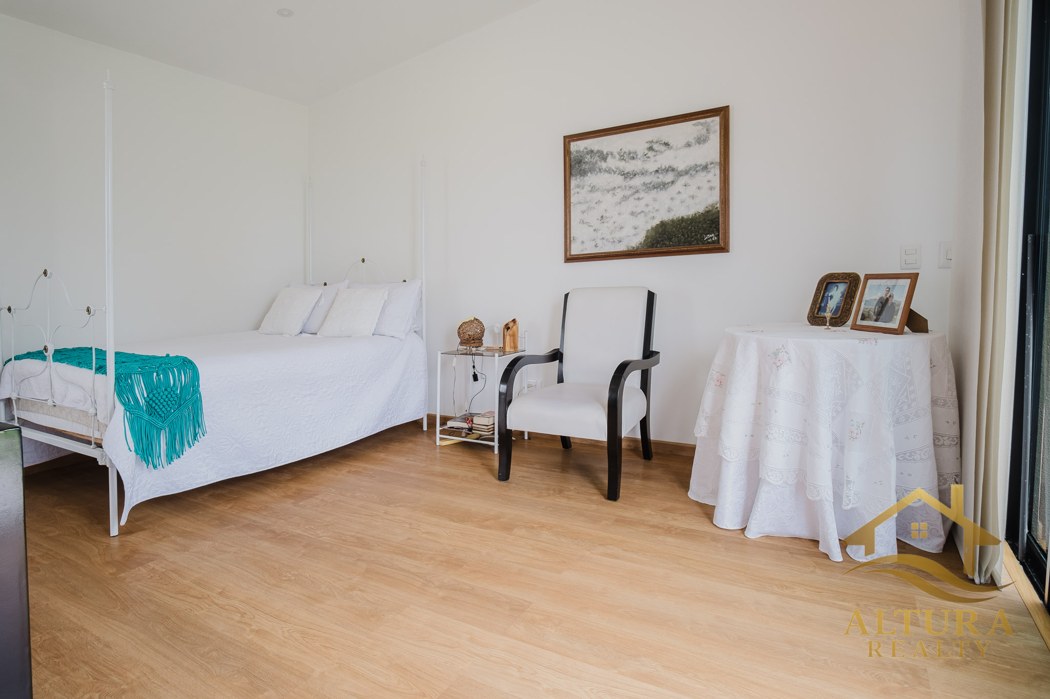 SE VENDE CASA CAMPESTRE EN CONJUNTO CERRADO CIRCASIA QUINDIO