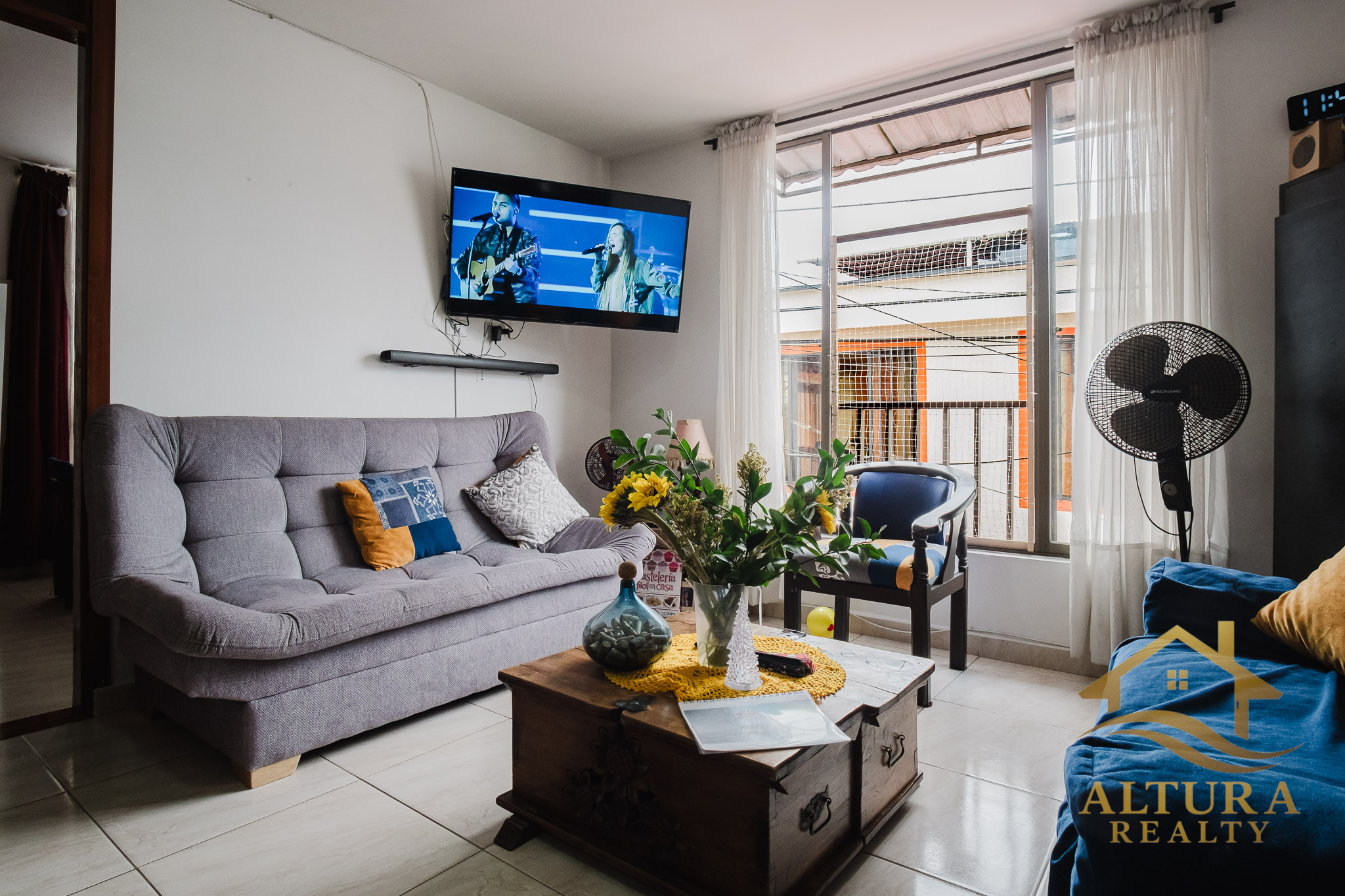 SE VENDE CASA 2 PISOS INDEPENDIENTES EN CALARCA QUINDIO