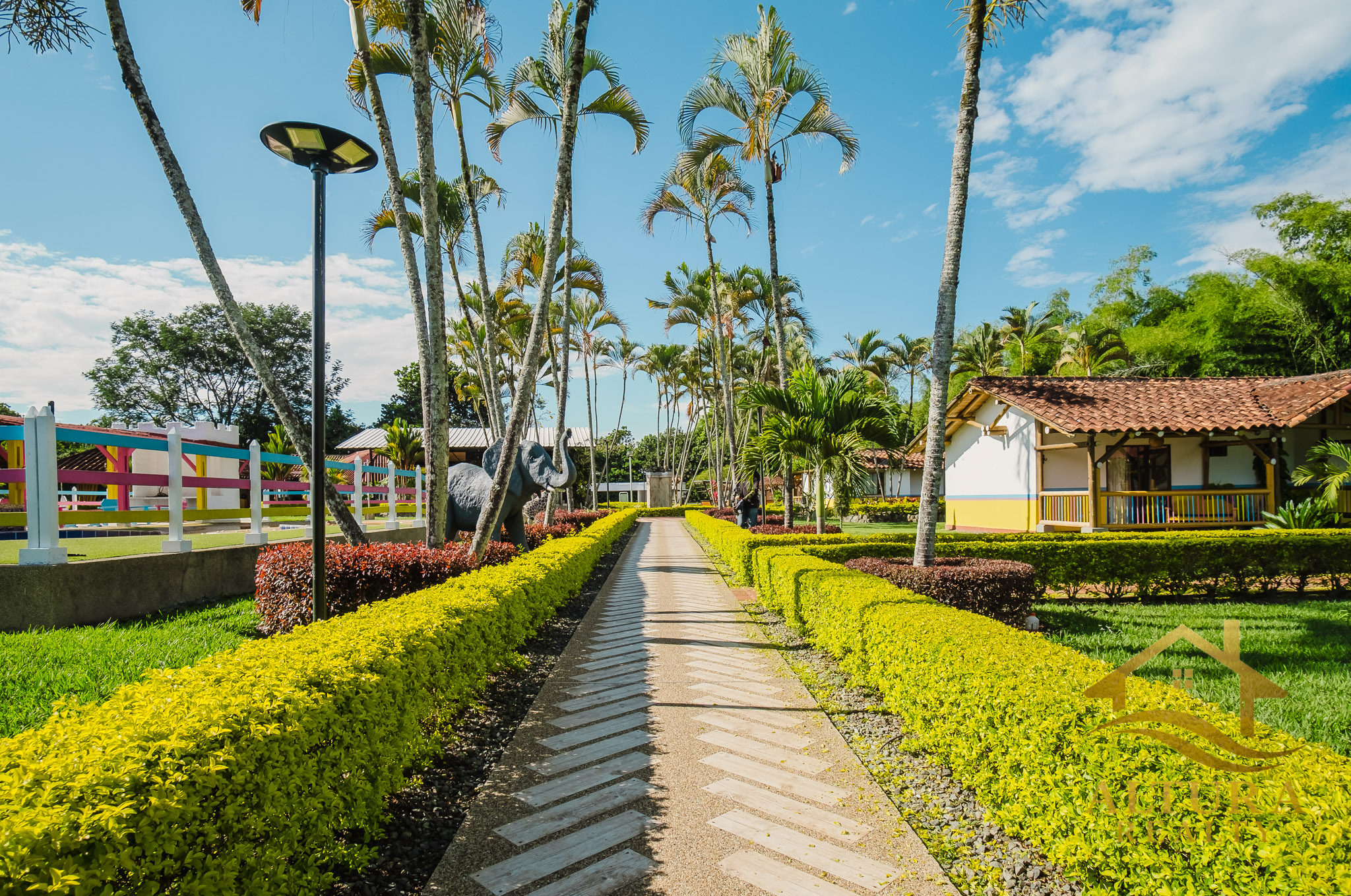 SE VENDE ESPECTACULAR HOTEL CAMPESTRE QUINDIO.