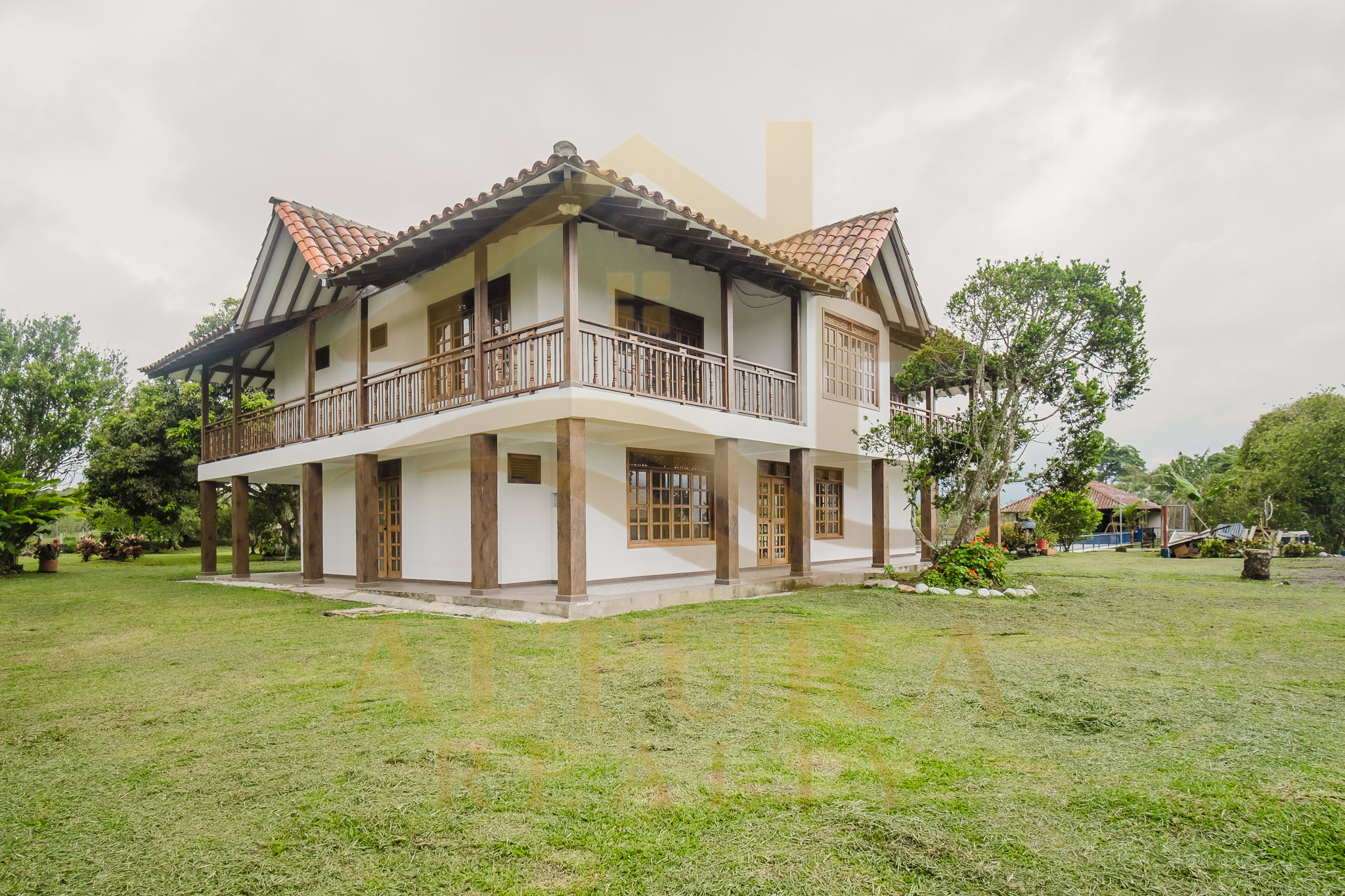 Finca en Venta Circasia Zona Rural 7 Habitaciones