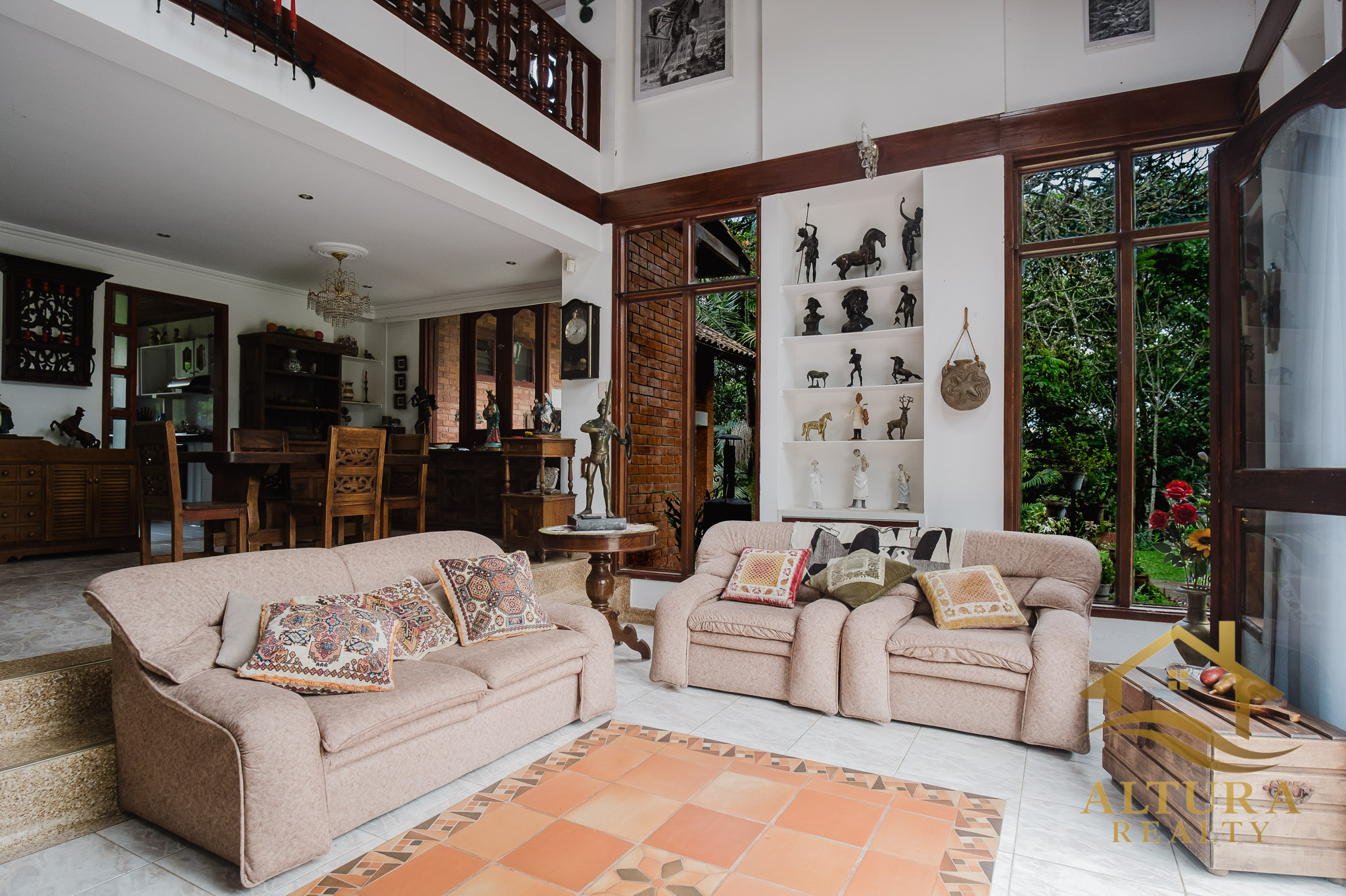 Casa Campestre  En Venta En Circasia Com Amplios Jardines-PROP-001