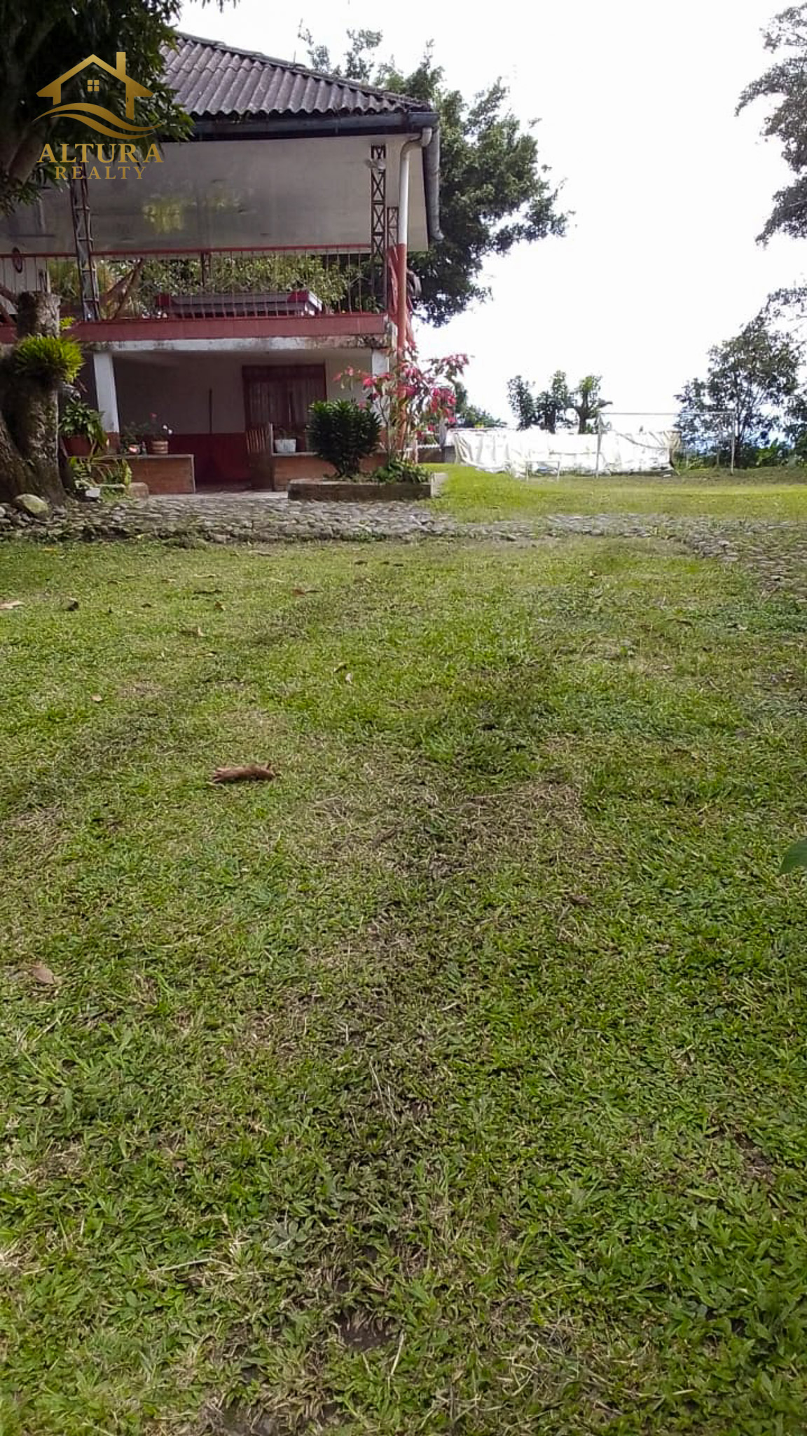 SE VENDE FINCA EN CIRCASIA QUINDIO