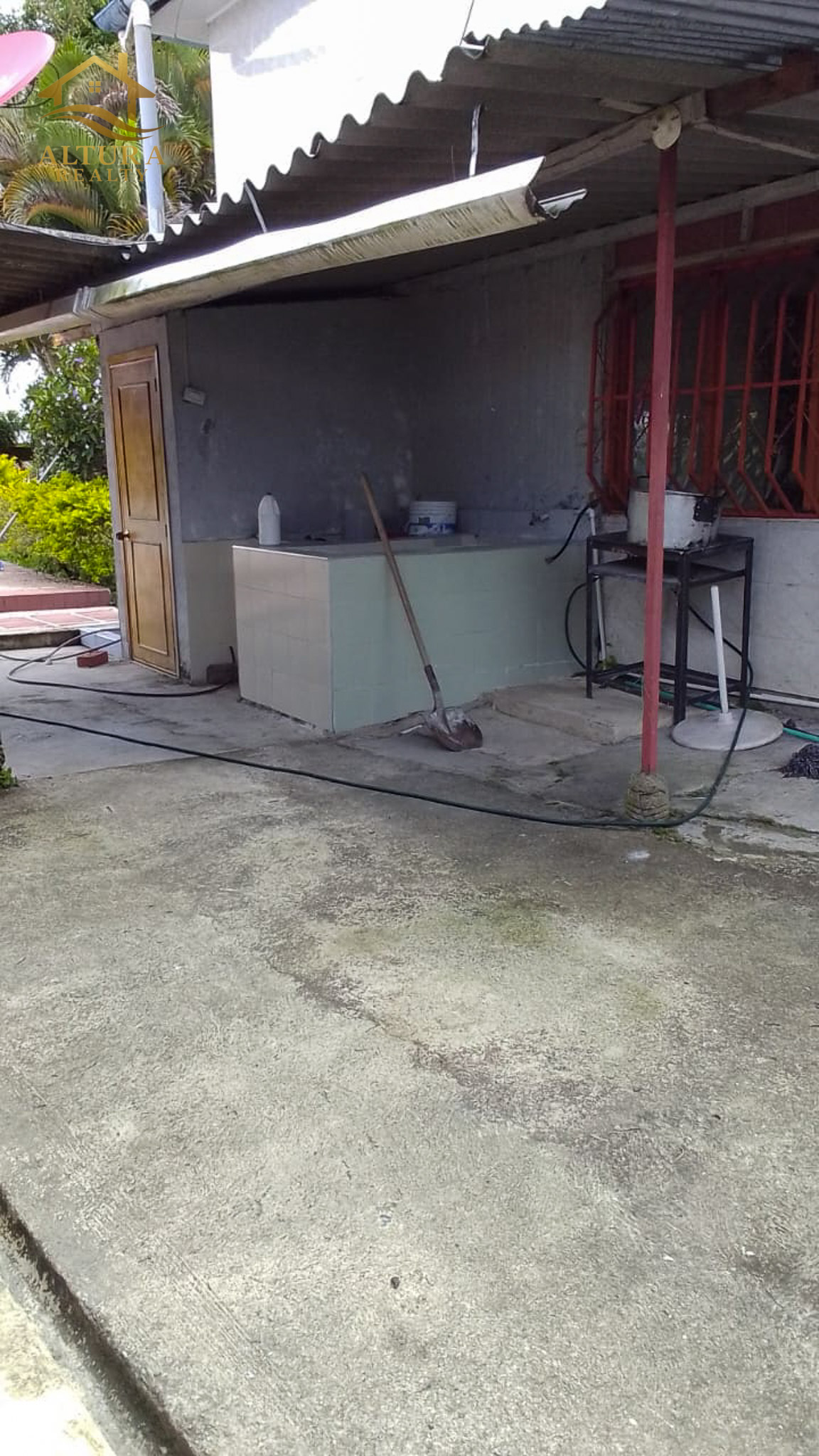 SE VENDE FINCA EN CIRCASIA QUINDIO