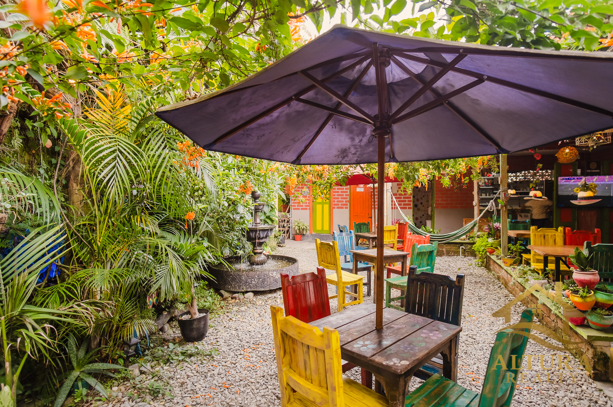 SE VENDE PRESTIGIOSO RESTAURANTE EN CIRCASIA QUINDIO