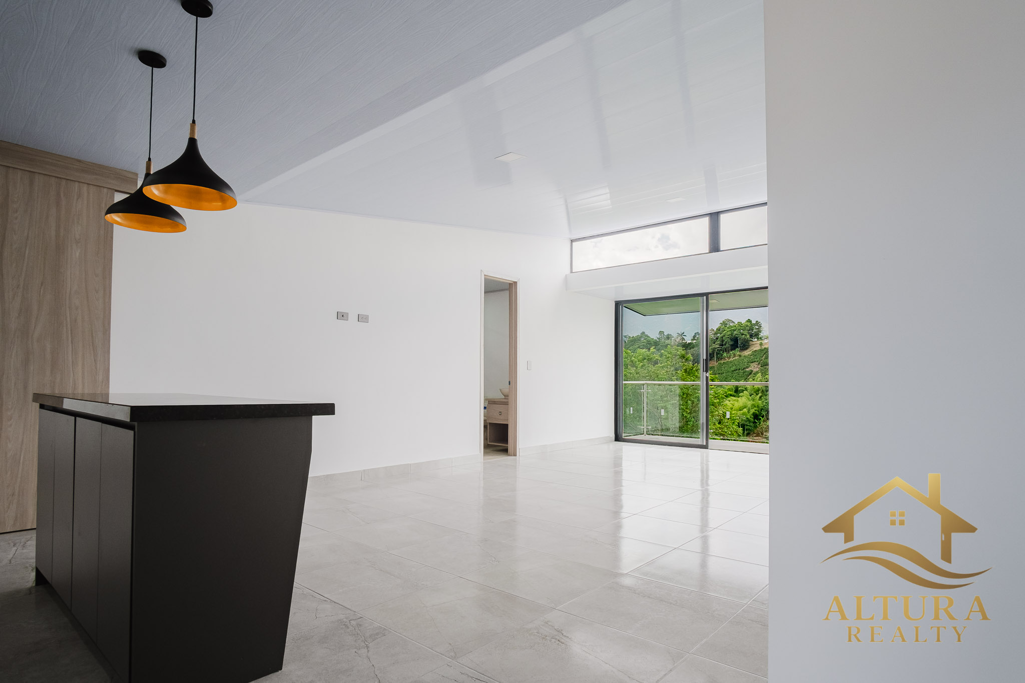 SE VENDE CASA CAMPESTRE EL CAIMO, TEBAIDA