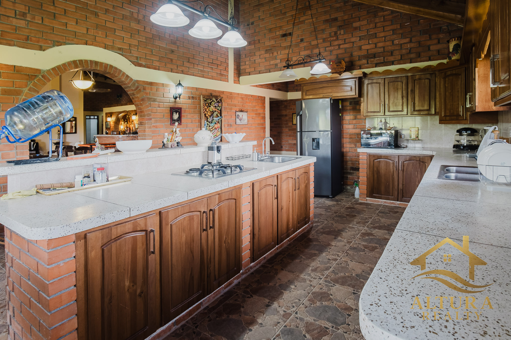 SE VENDE CASA CAMPESTRE EN ALCALA