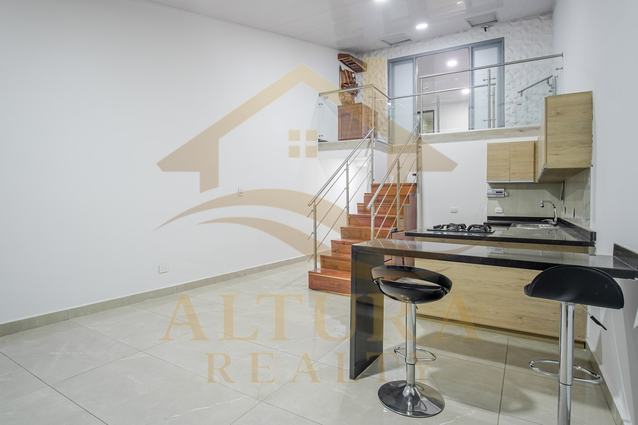 SE VENDE MODERNA CASA EN EL NORTE DE CIRCASIA