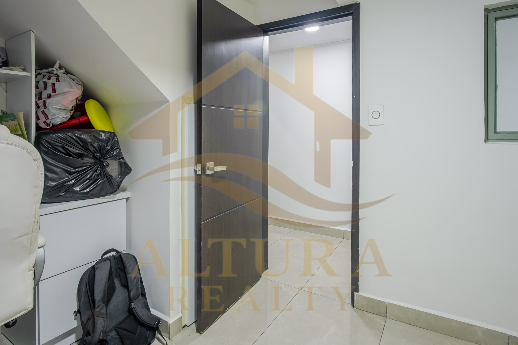 SE VENDE MODERNA CASA EN EL NORTE DE CIRCASIA