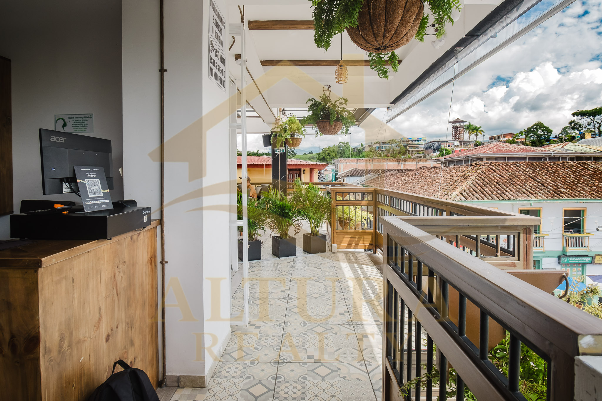 BUILDING FOR SALE IN CIRCASIA, QUINDÍO