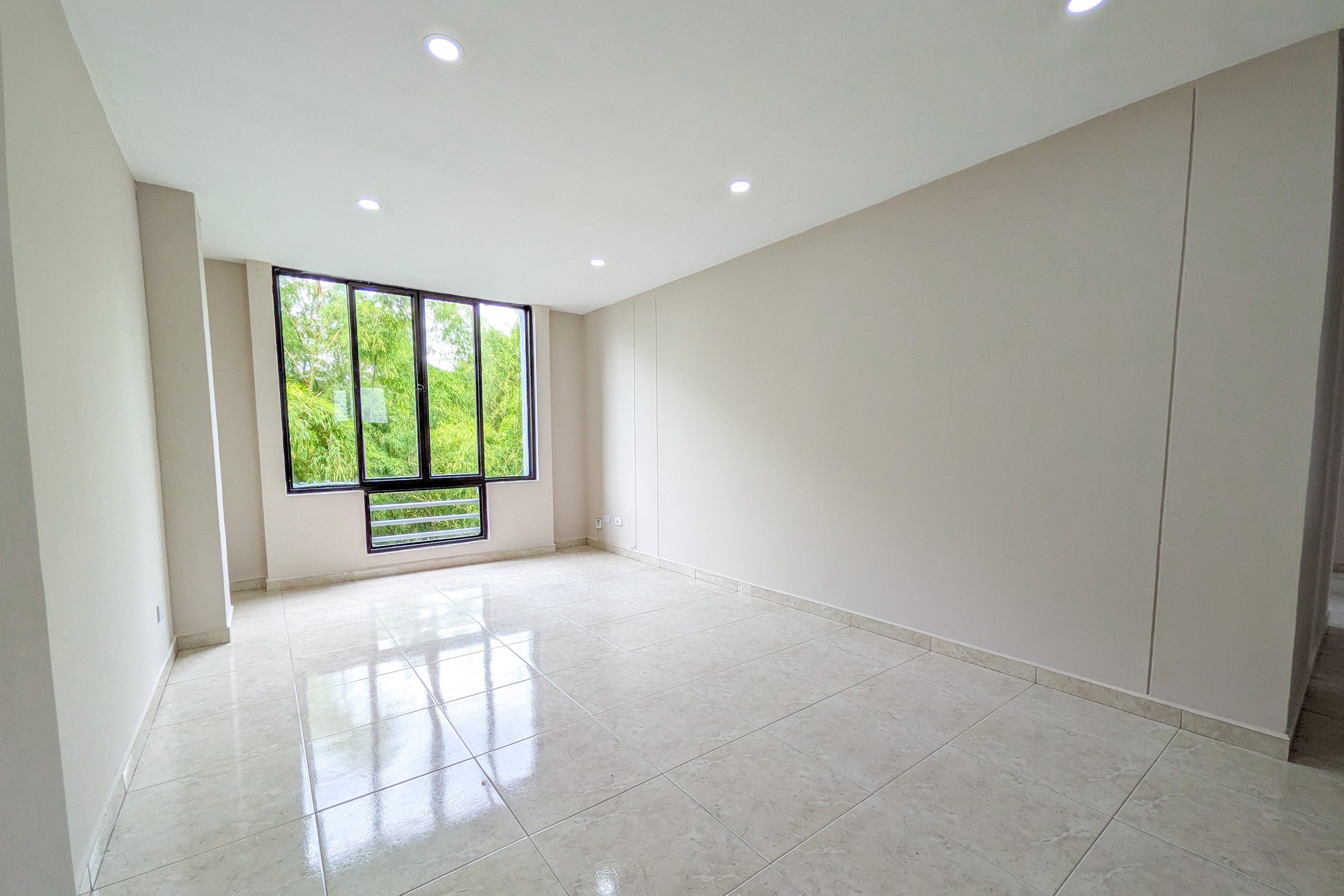 Apartamento de 3 habitaciones y banos en el conjunto La Abadia