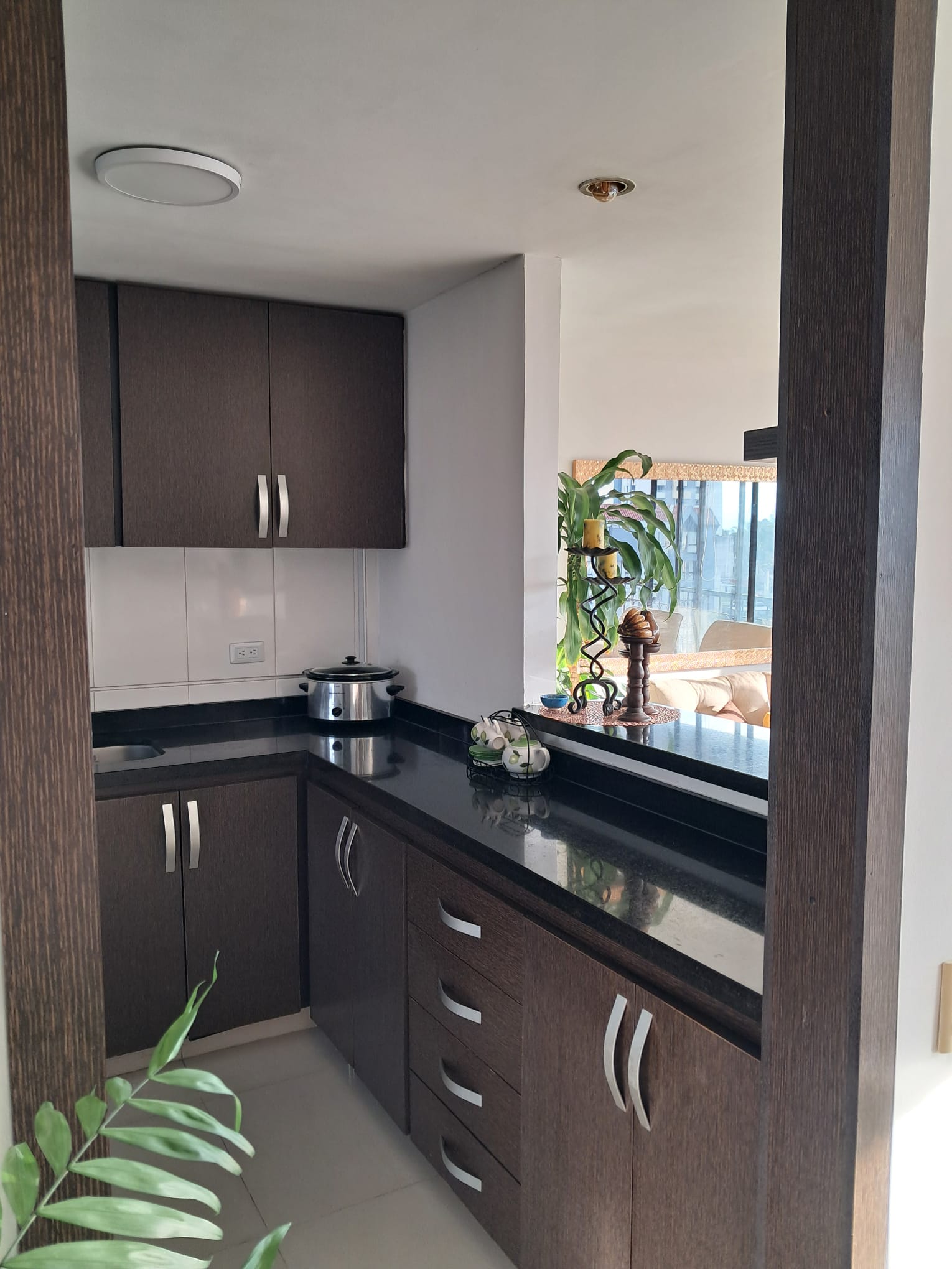 Apartamento dúplex de 3 habitaciones con dos balcones en Armenia